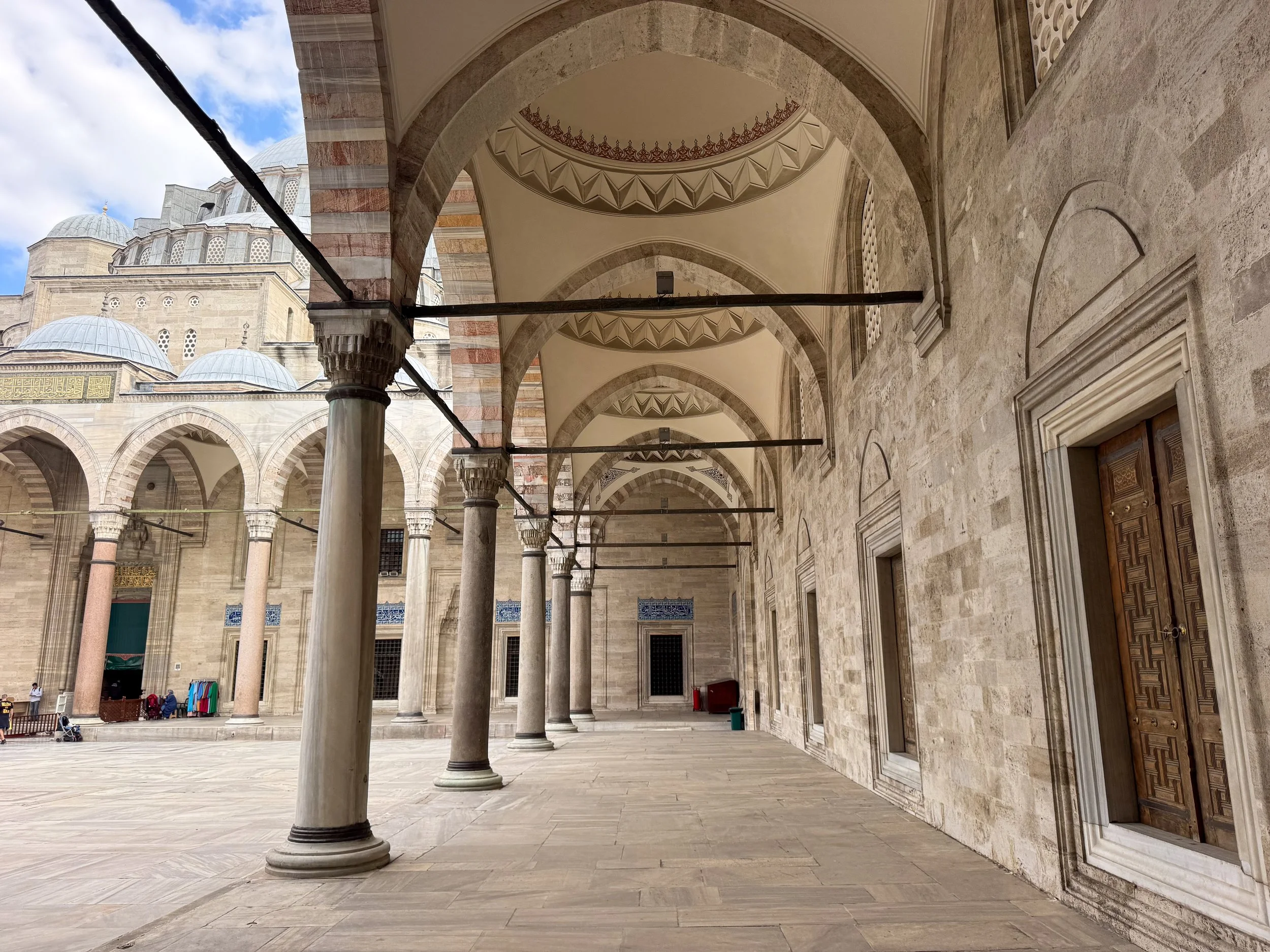 Suleymaniye_Mosque_04.jpg