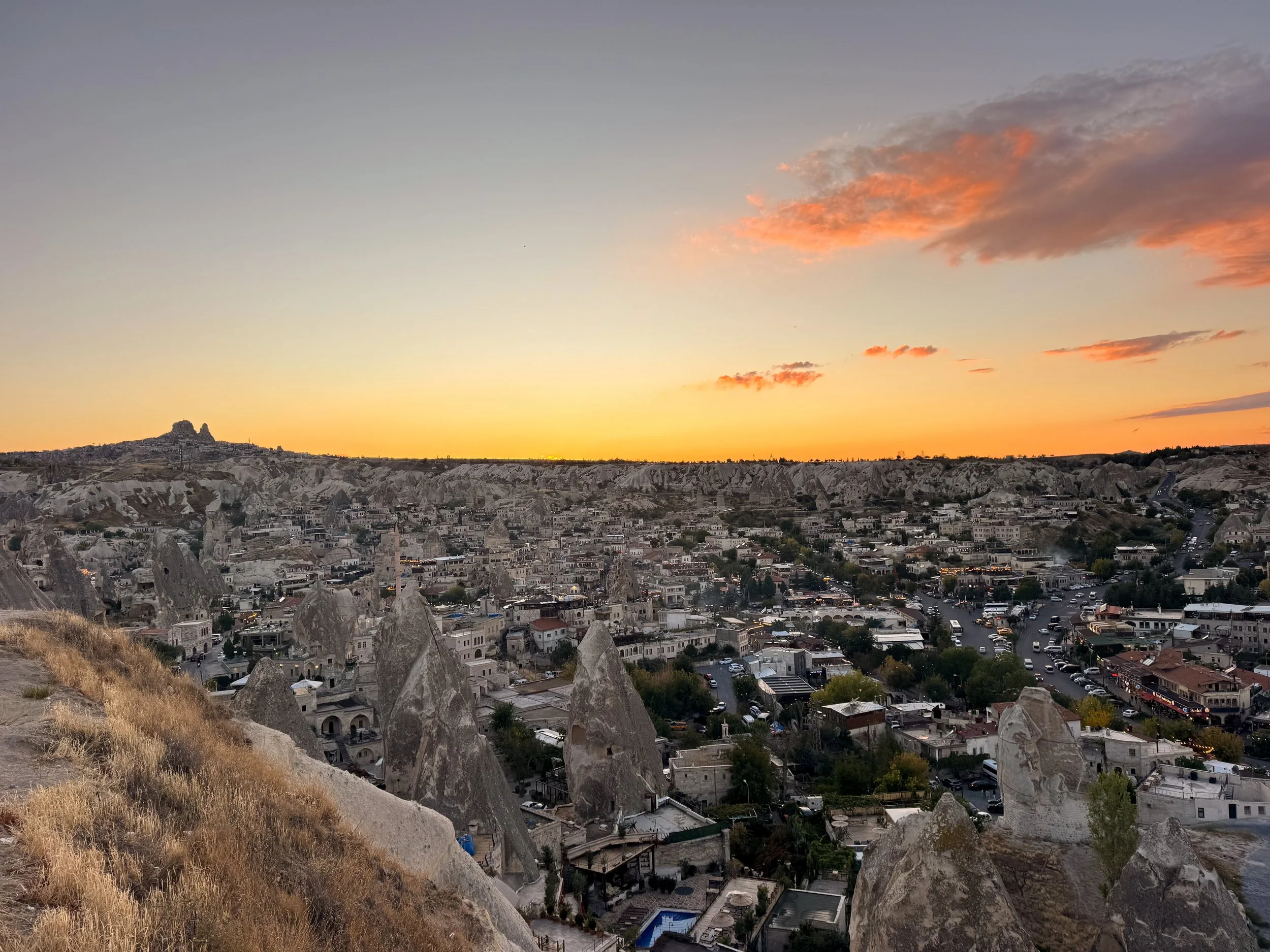 Göreme_Sunset_Viewpoint_03.jpg
