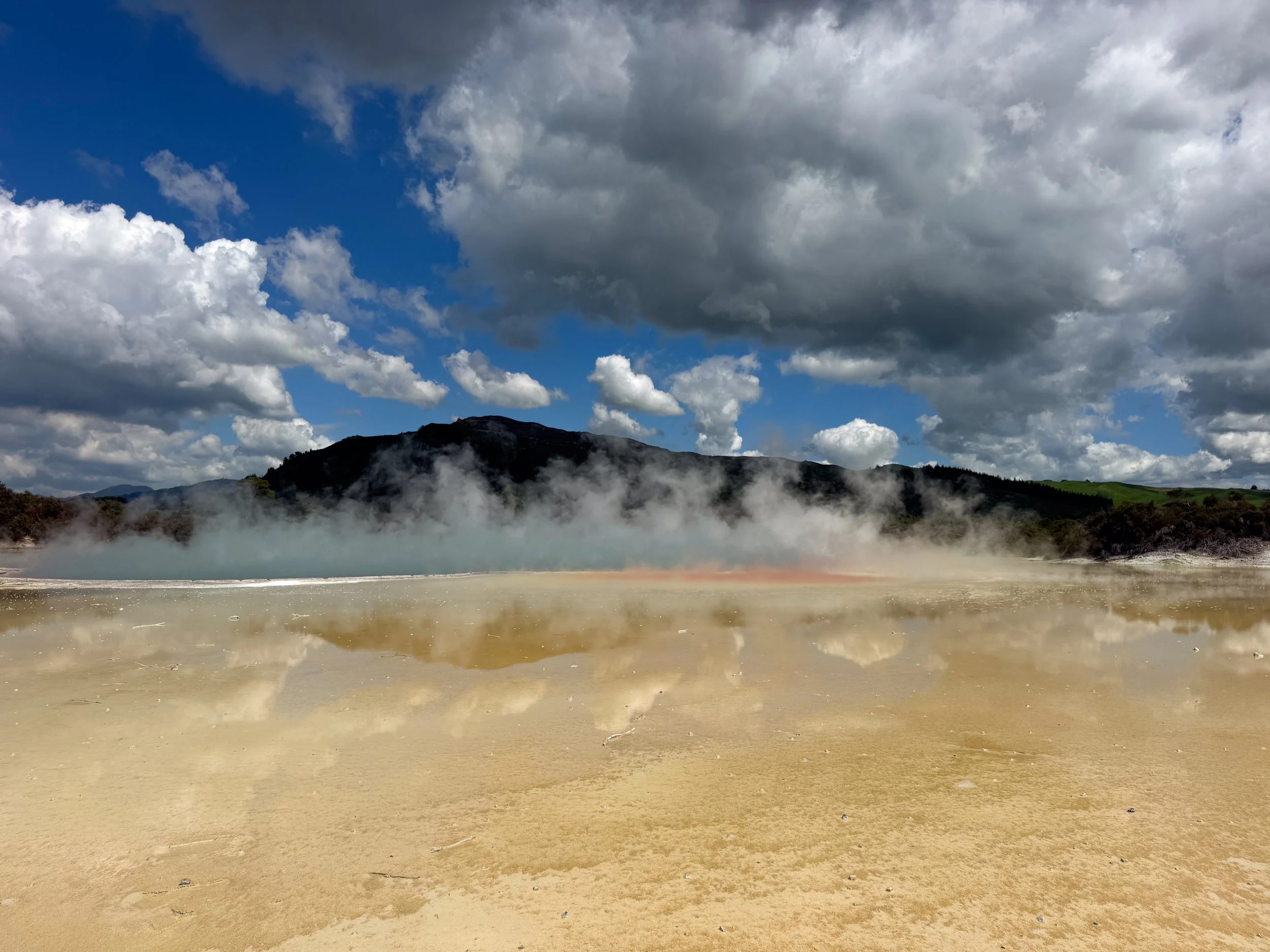 Waiotapu_Thermal_Wonderland_03.jpg