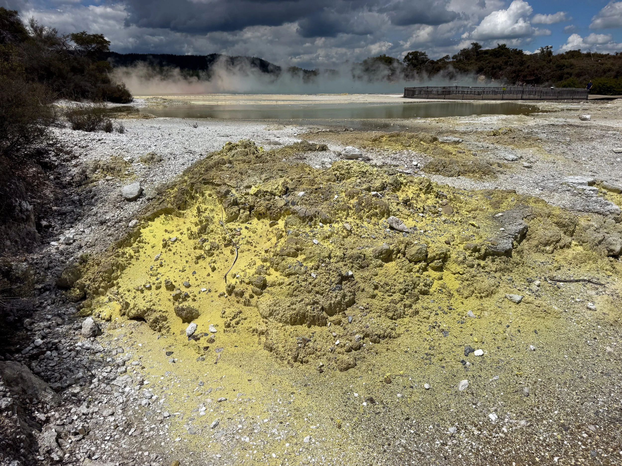 Waiotapu_Thermal_Wonderland_14.jpg