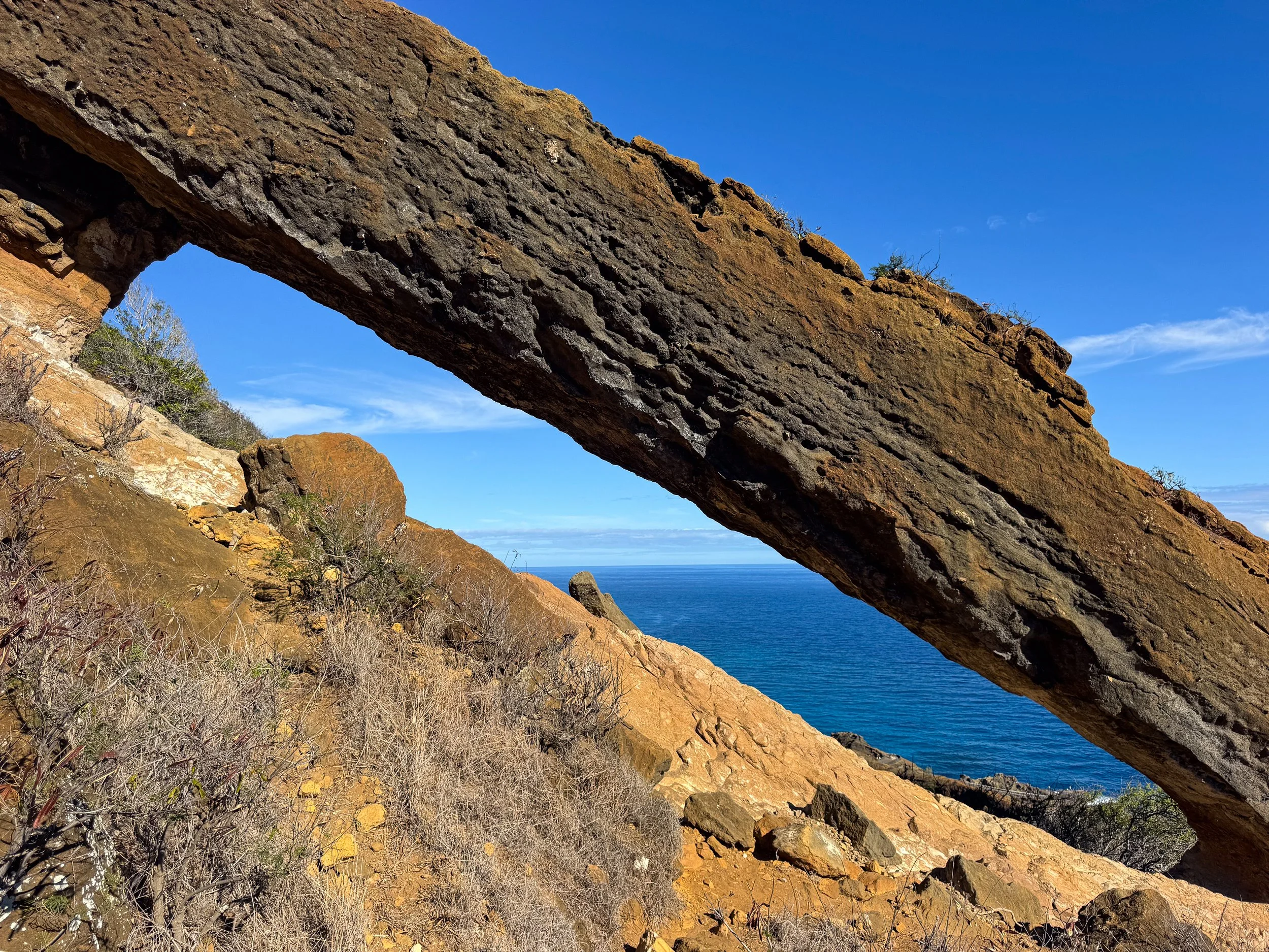 Koko_Crater_Arch_Trail_01.jpg