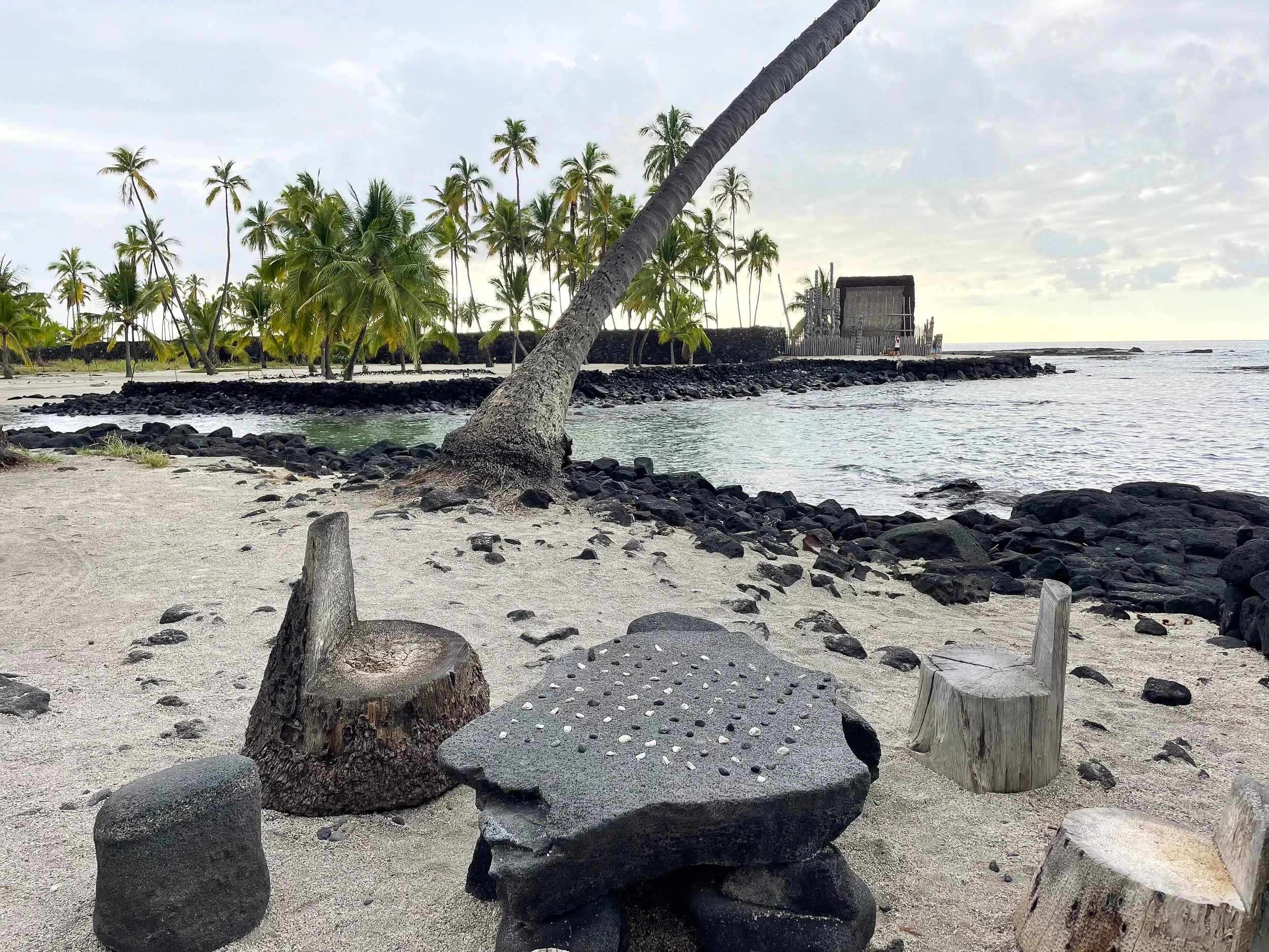 Pu’uhonua_o_Honaunau_National_Park_05.jpg
