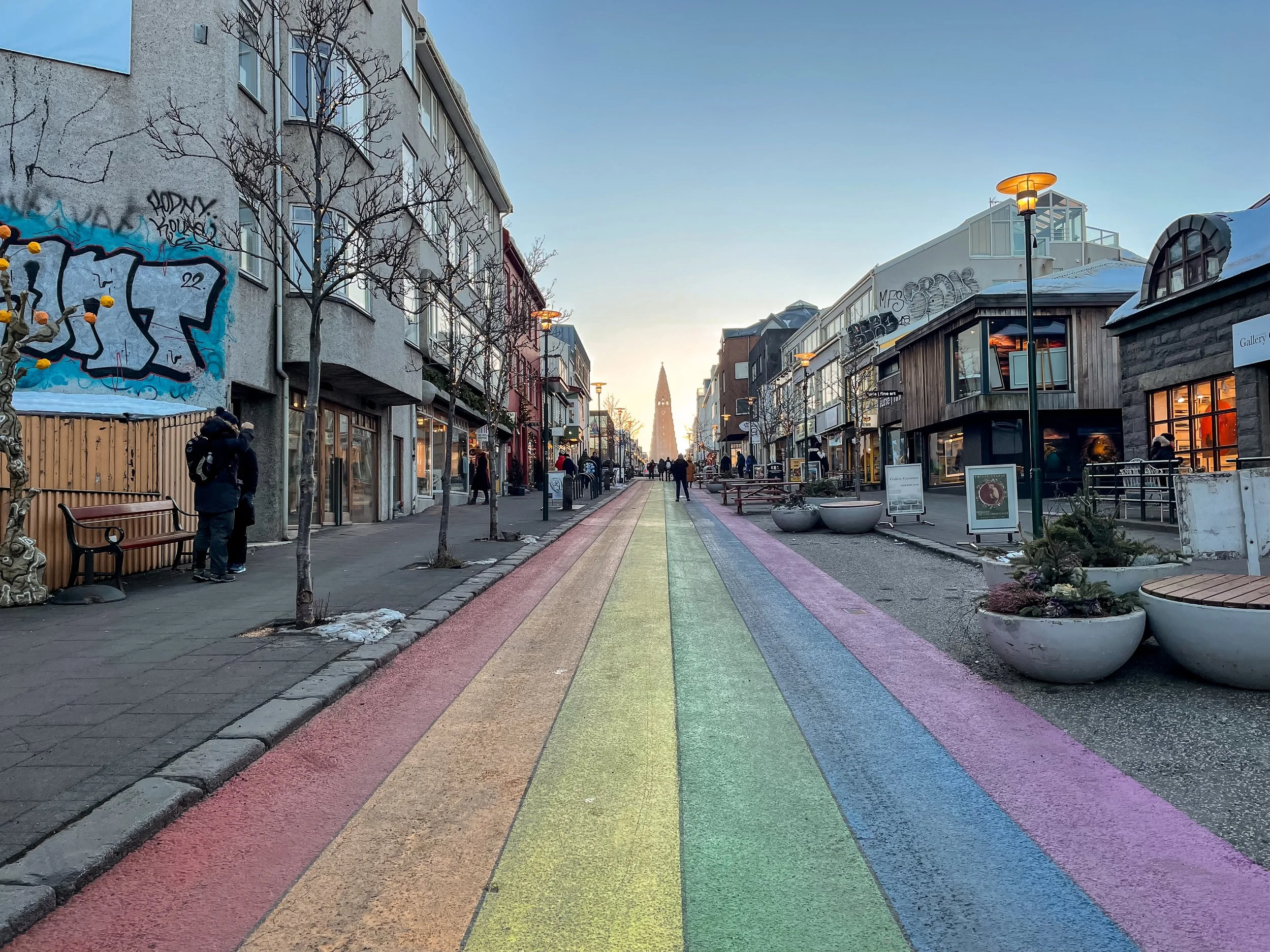 Rainbow_Street_03.jpg