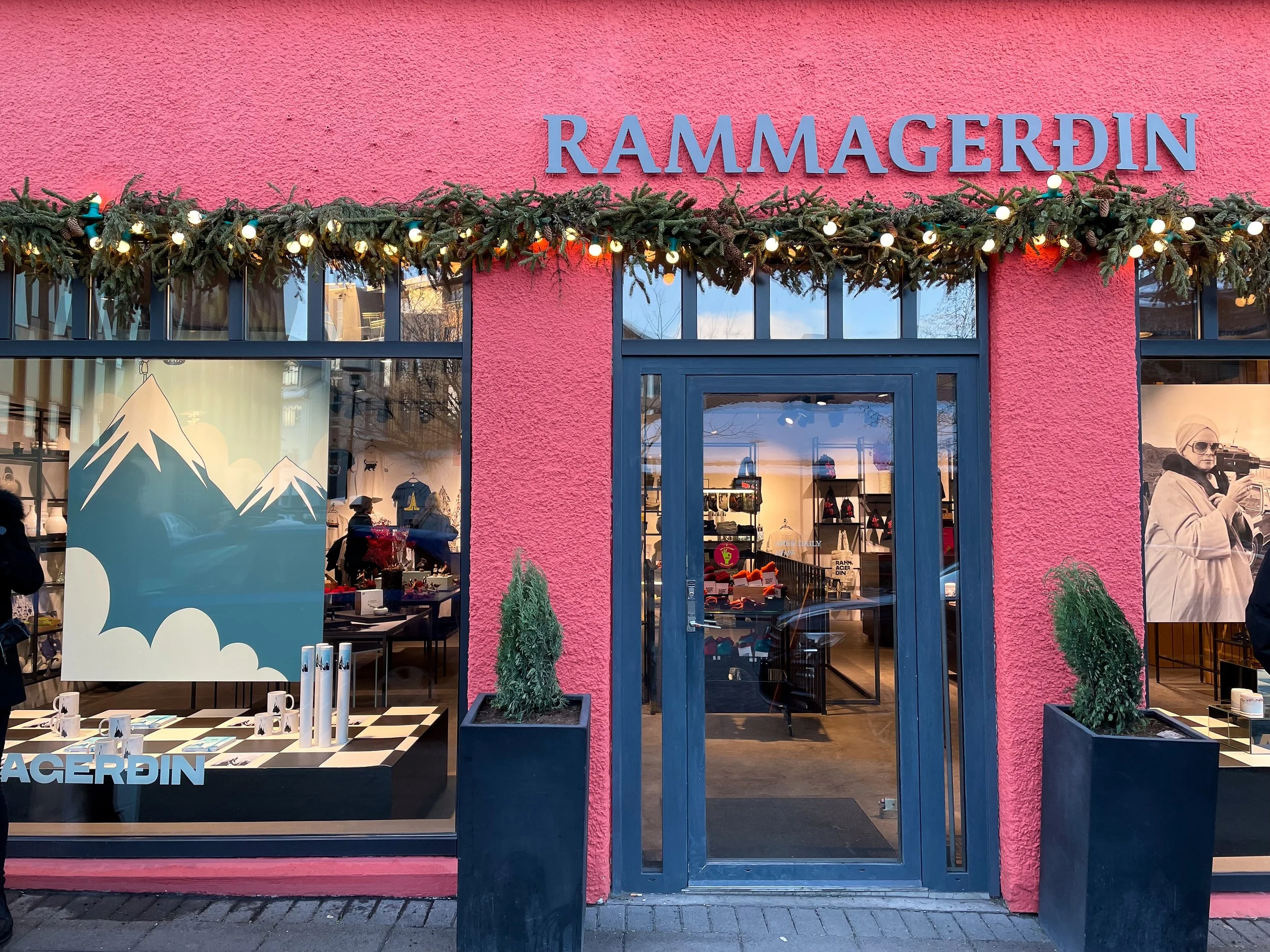 Icelandic_Boutiques_01.jpg