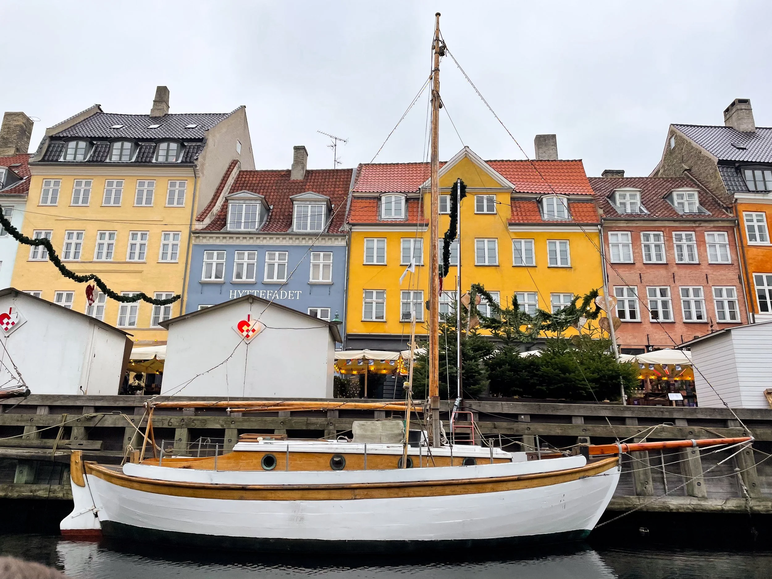 Nyhavn_Canal_05.jpg
