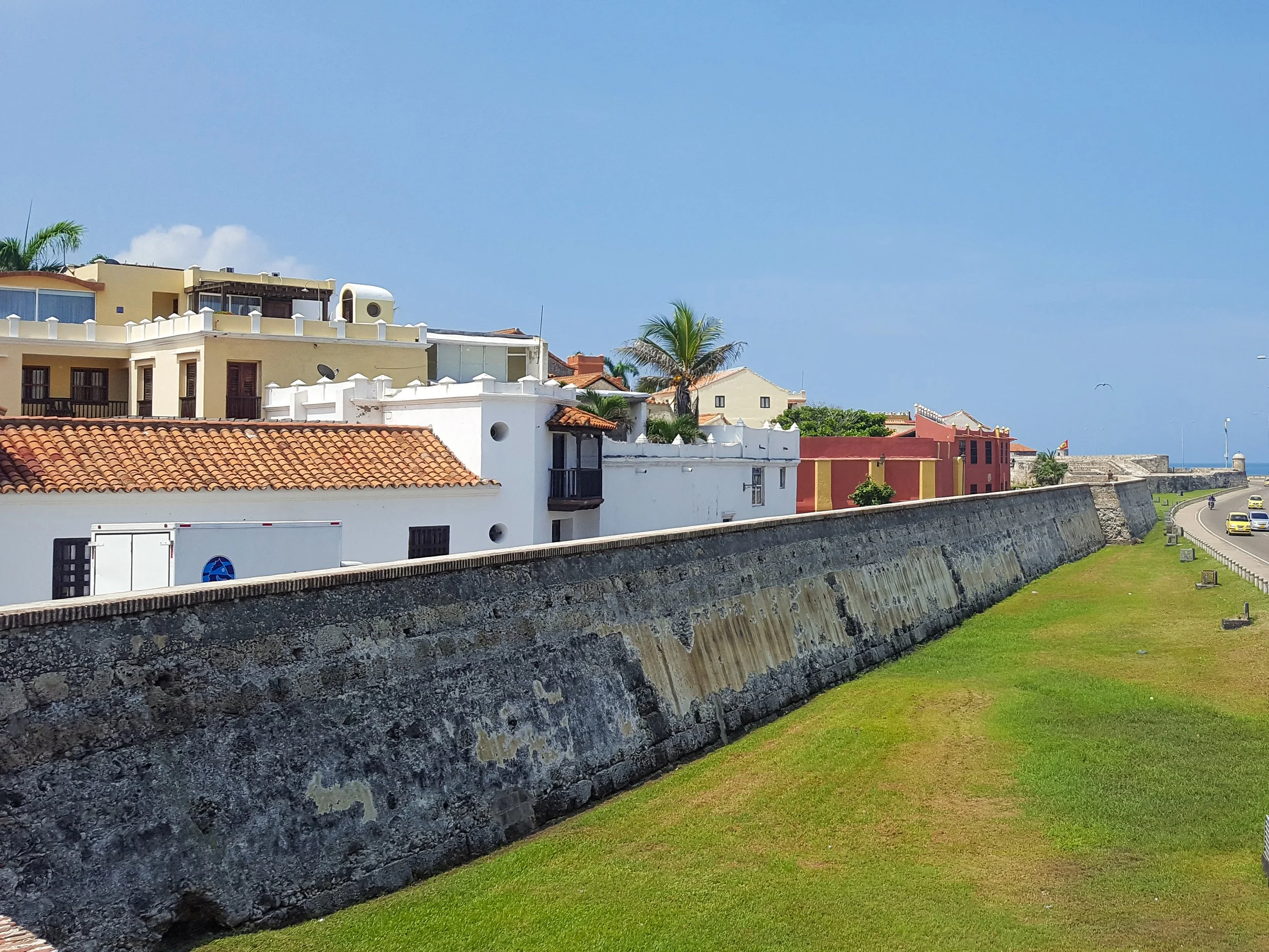 Cartagena_Walled_City_02.jpg