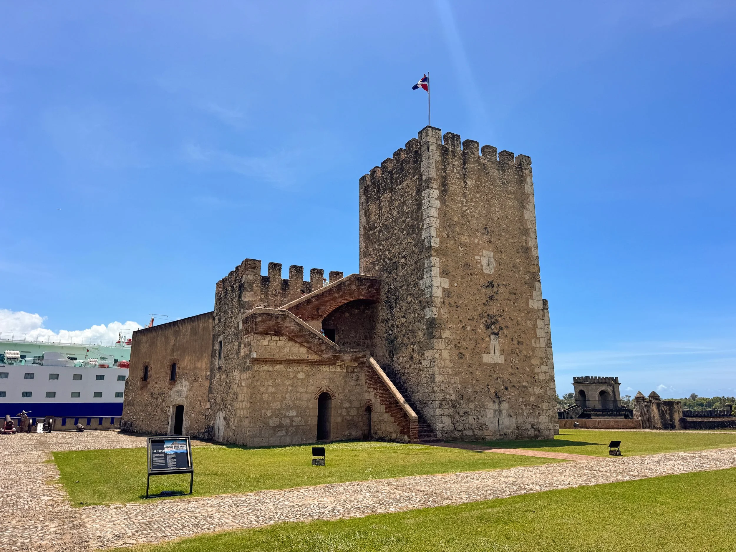 Fortaleza_Ozama_02.jpg