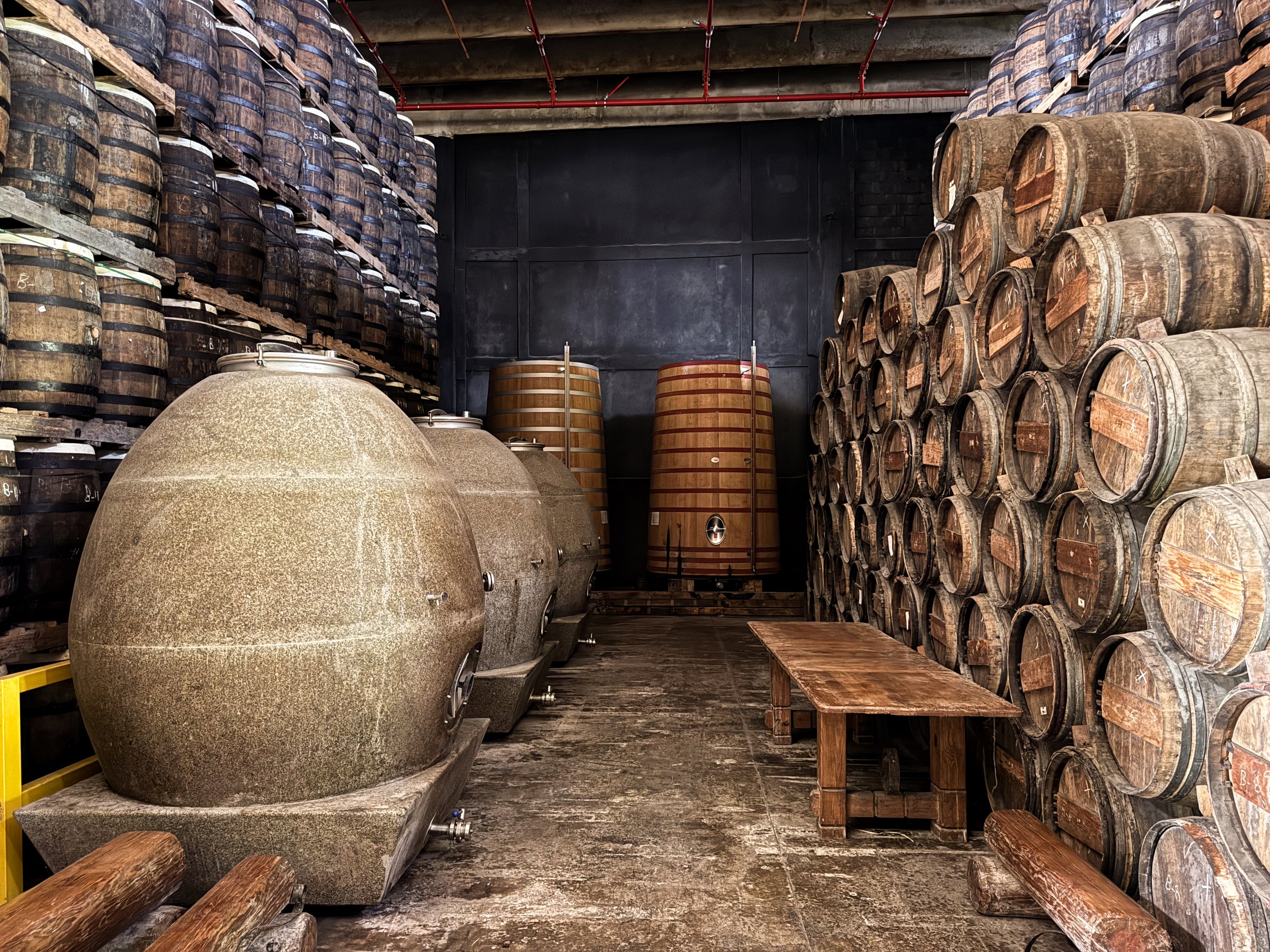 Ron_Barcelo_Factory_02.jpg