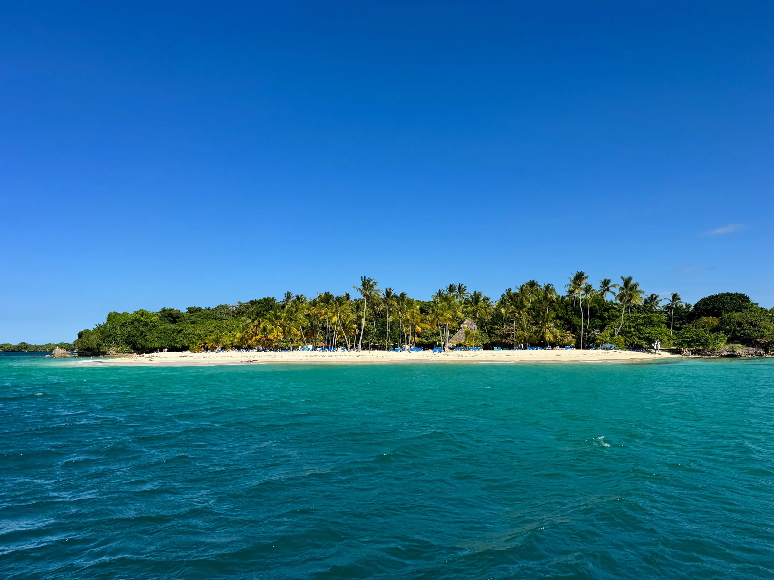 Cayo_Levantado_01.jpg