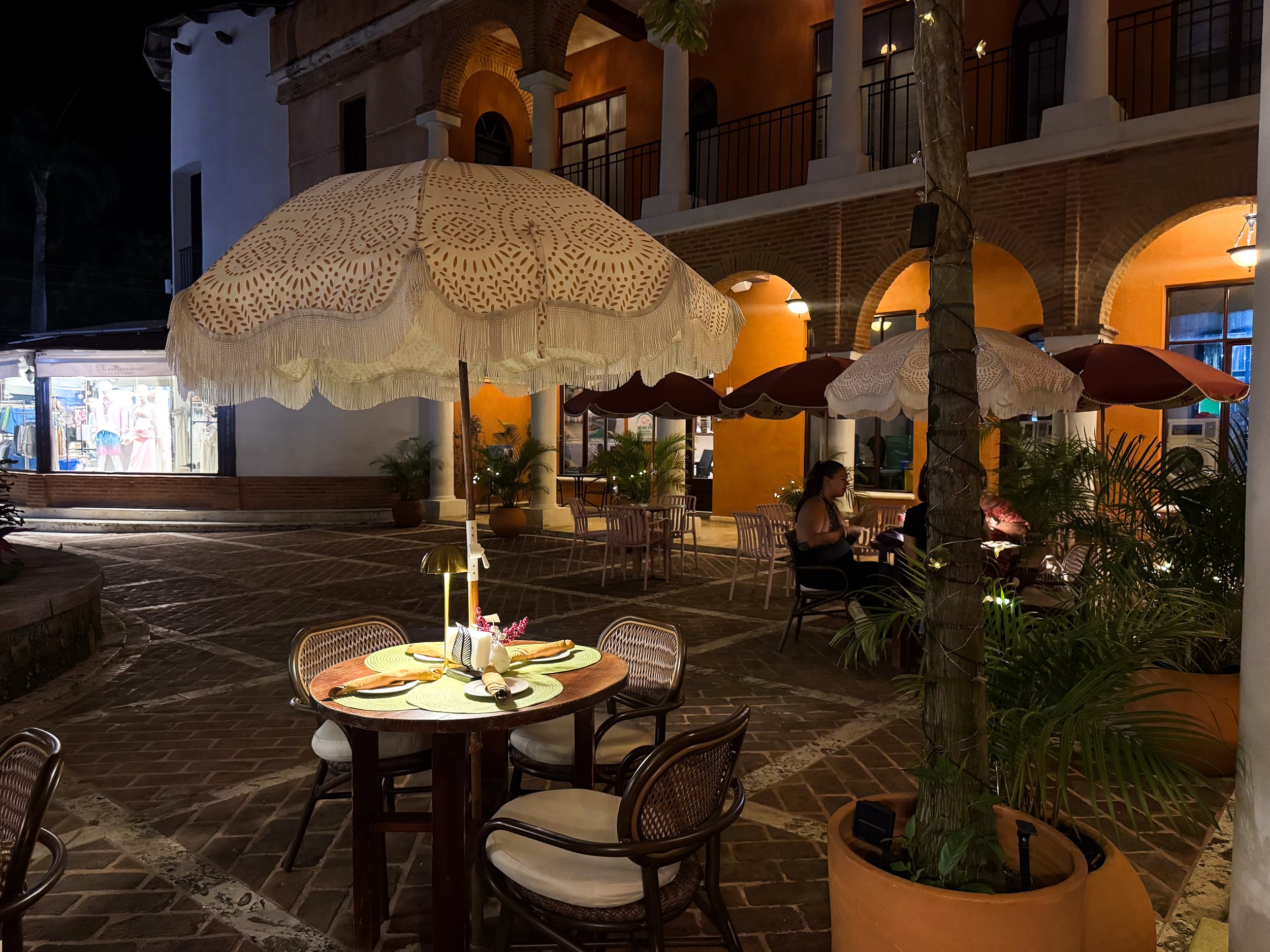 Las_Terrenas_Restaurants_06.jpg