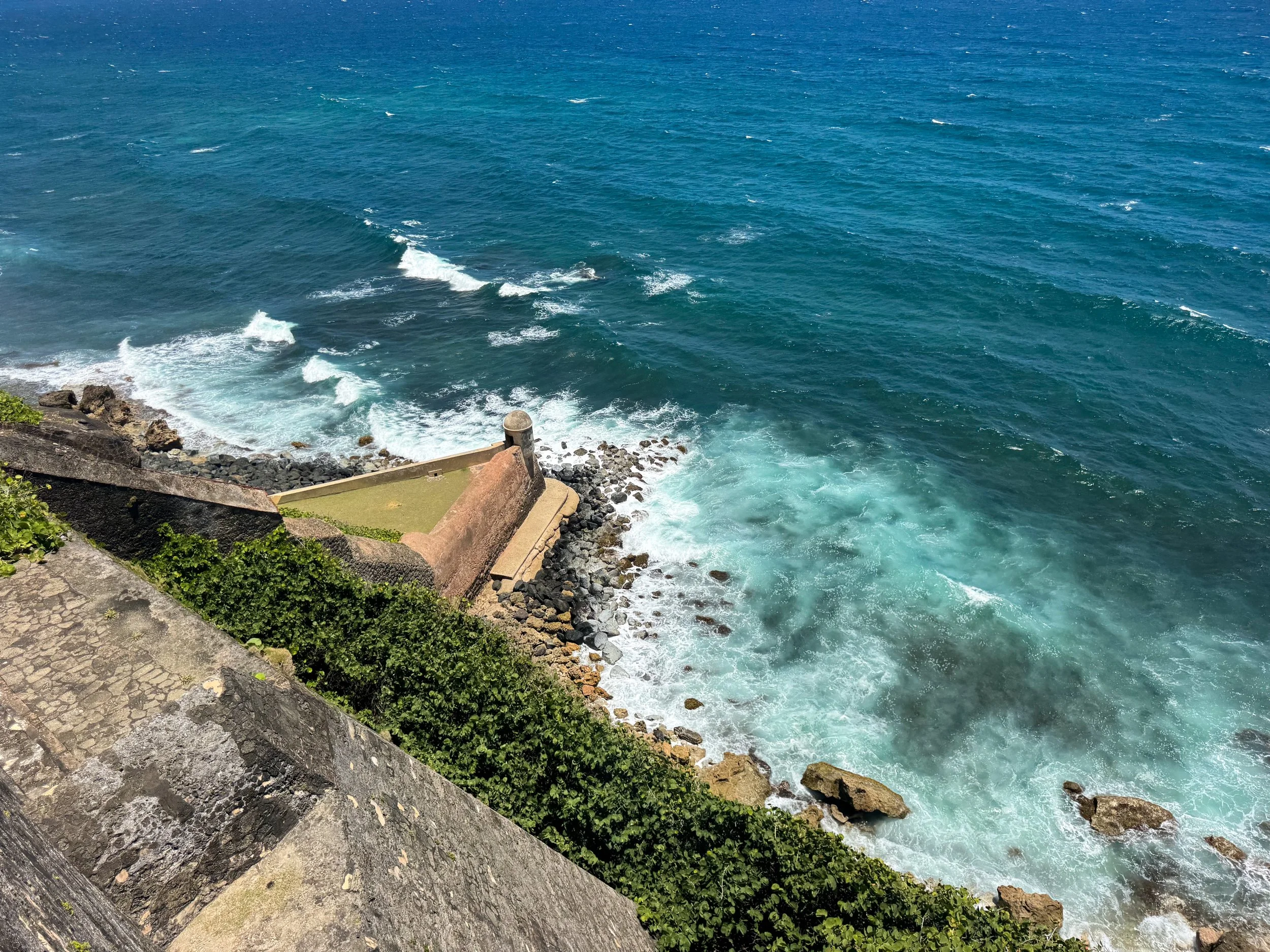 Castillo_de_San_Cristobal_02.jpg