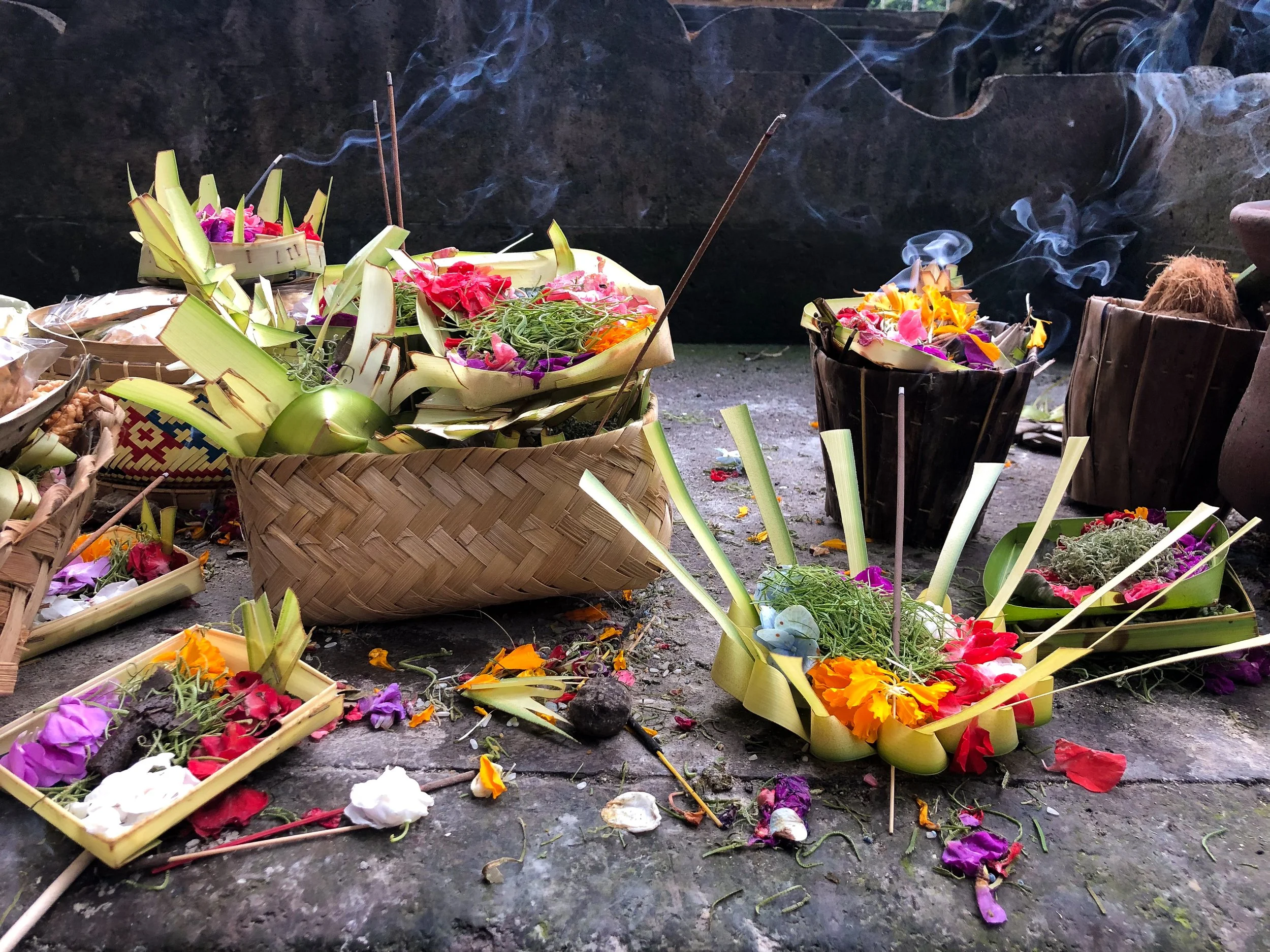 Tirta_Empul_Water_Temple_06.jpg