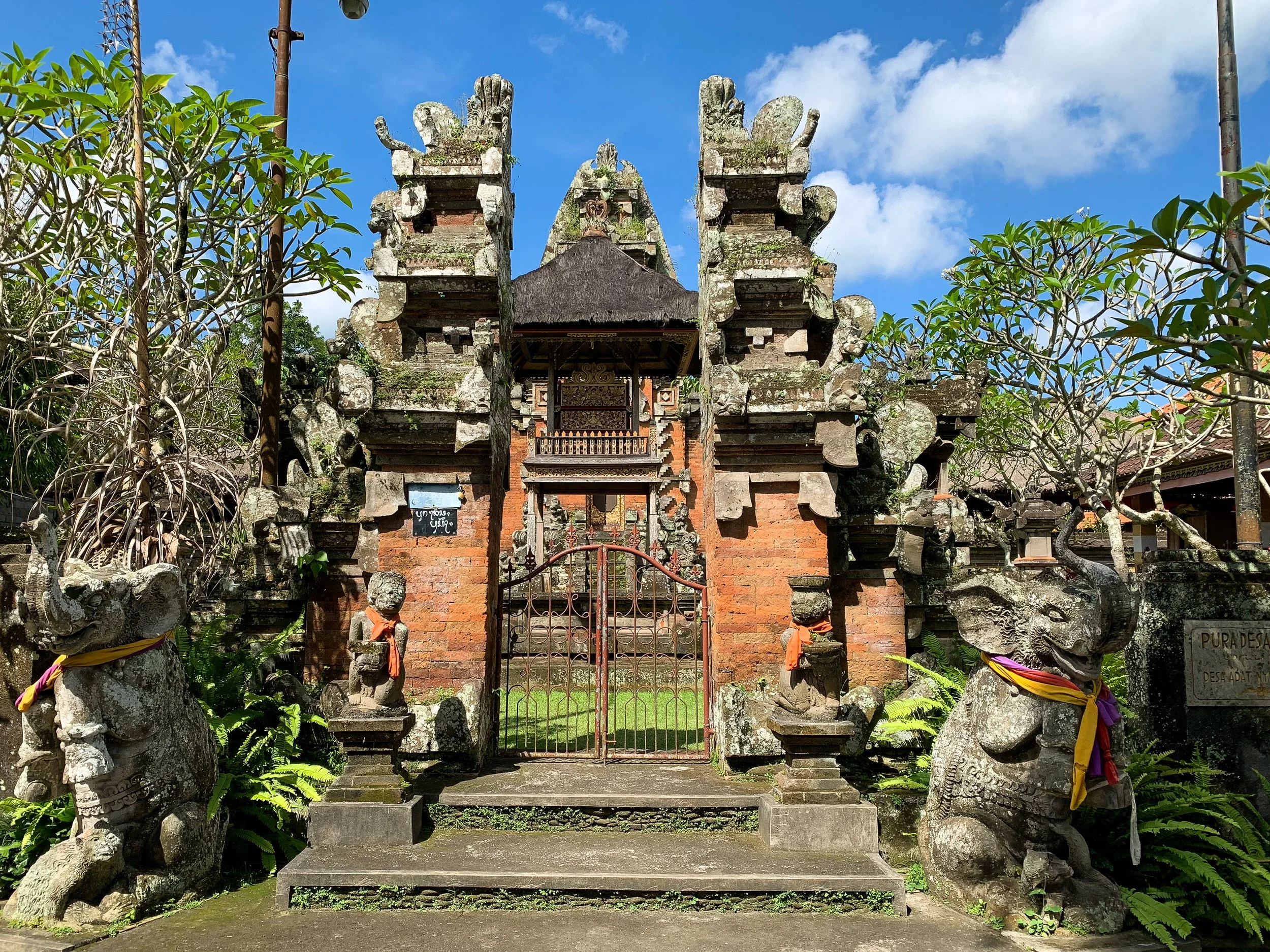 Agung_Rai_Museum_of_Art_01.jpg