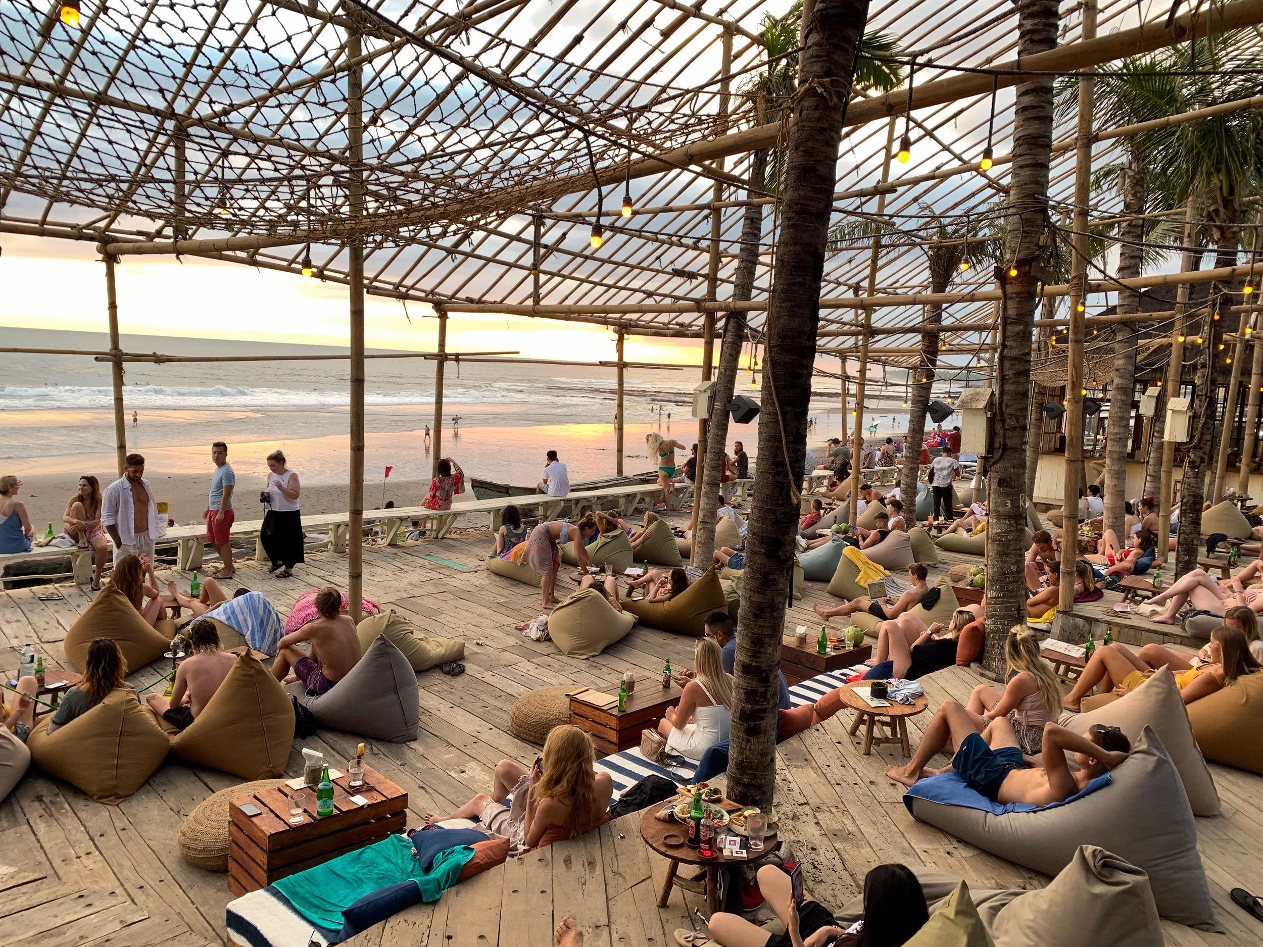 Canggu_ Beach_Clubs_01.jpg