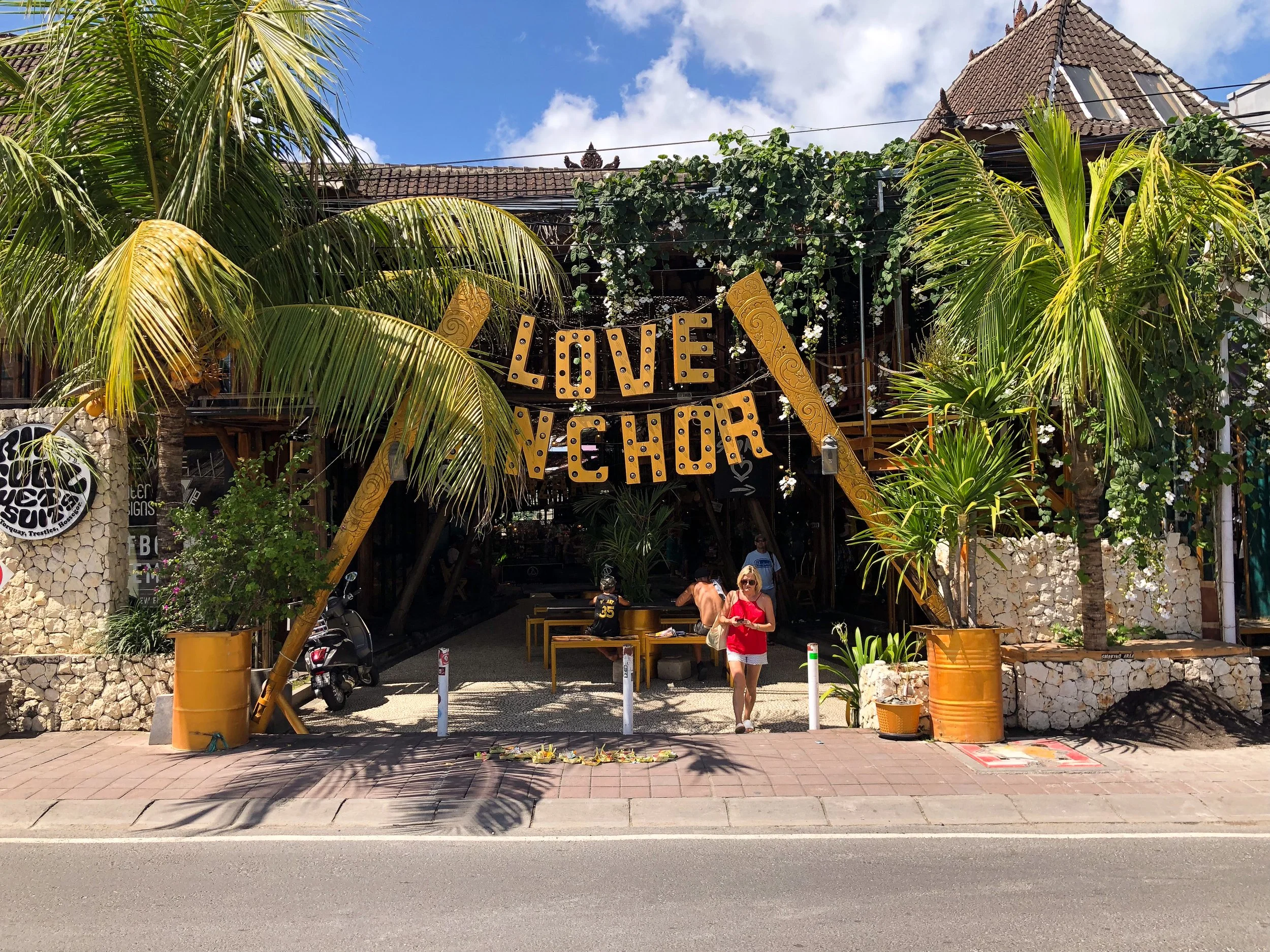 Love_Anchor_Canggu_01.jpg