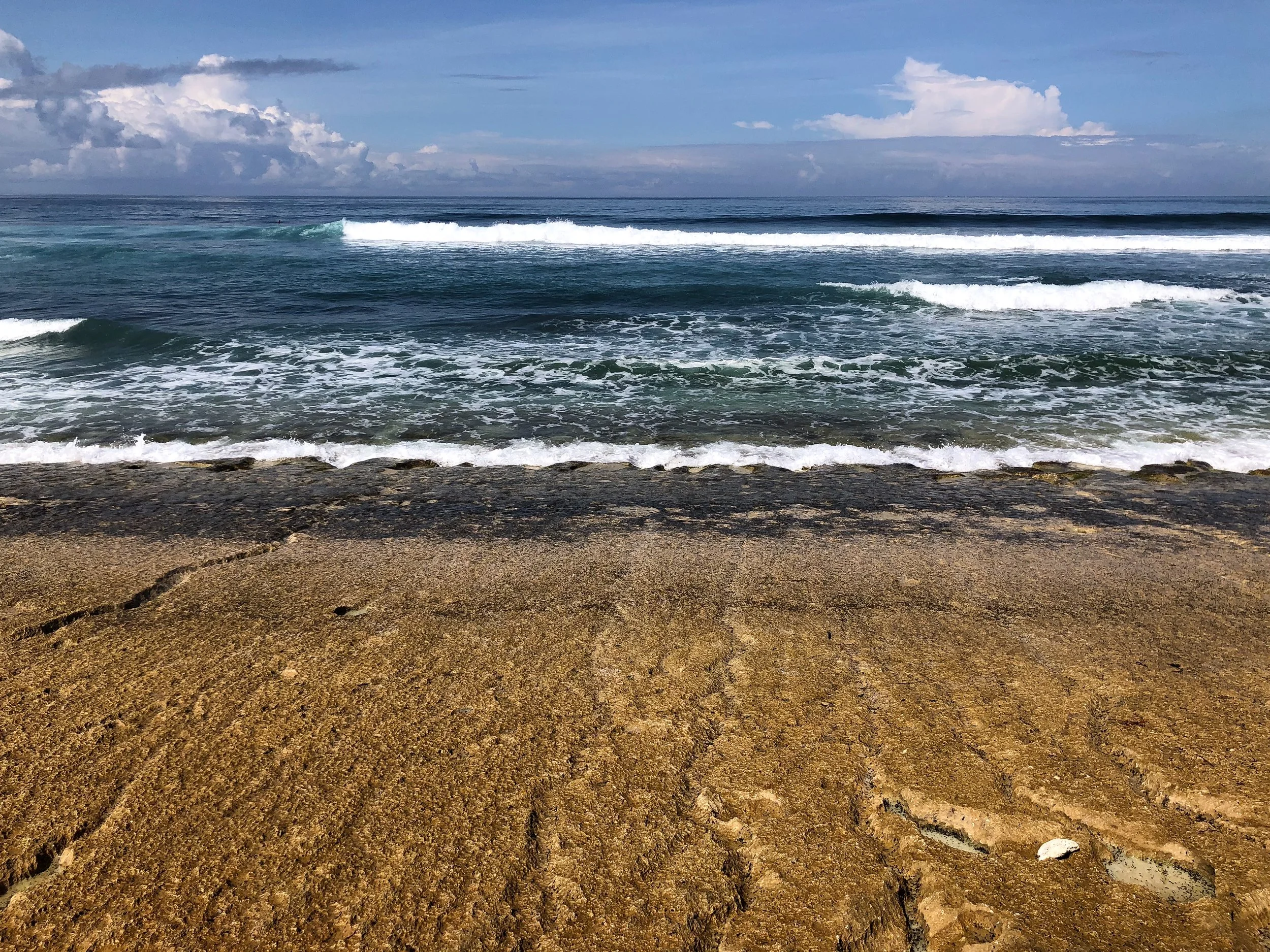 Nyang_Nyang_Beach_West_03.jpg