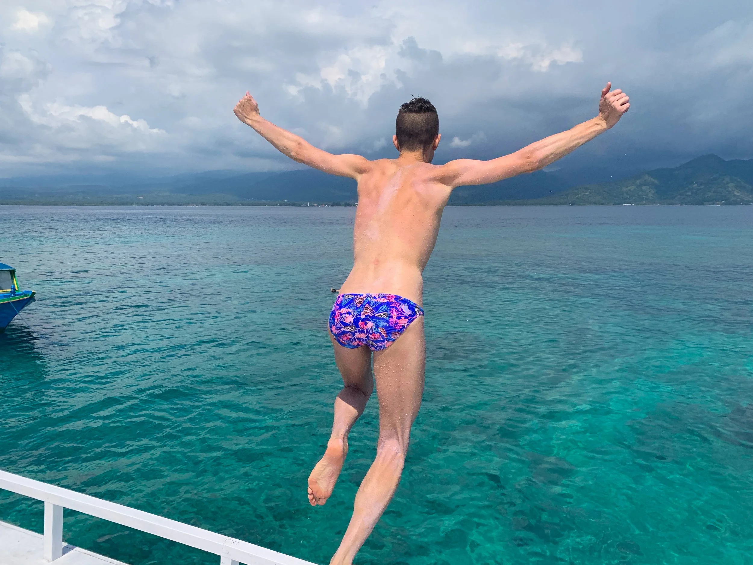 The_Gilis_Snorkel_Tour_02.jpg