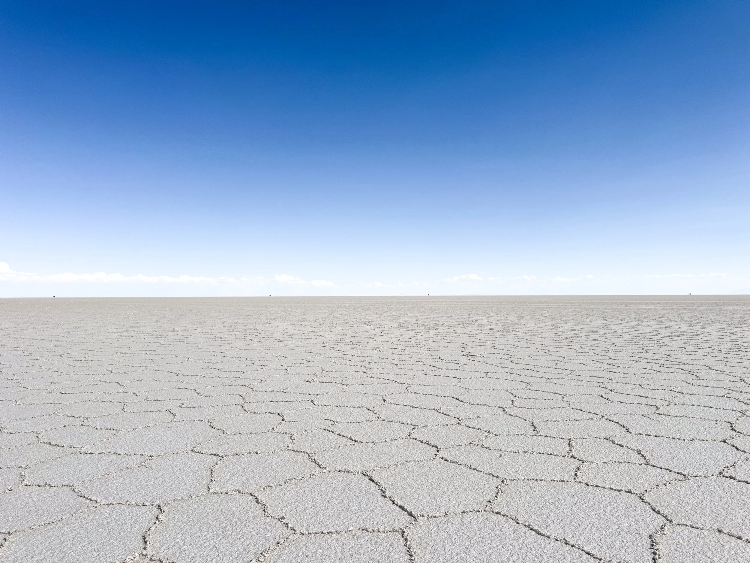 Salar de Uyuni Travel Guide: Salt Flats, Lagoons &amp; Desert Landscapes