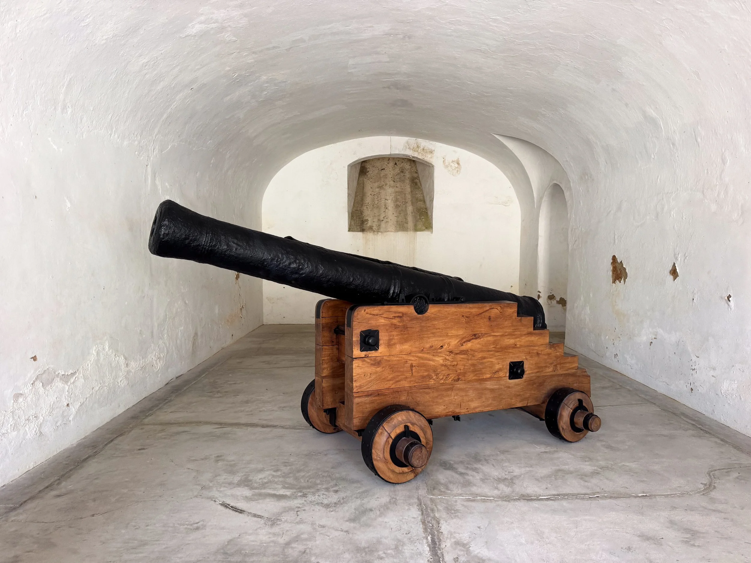 Castillo_de_San_Cristobal_05.jpg