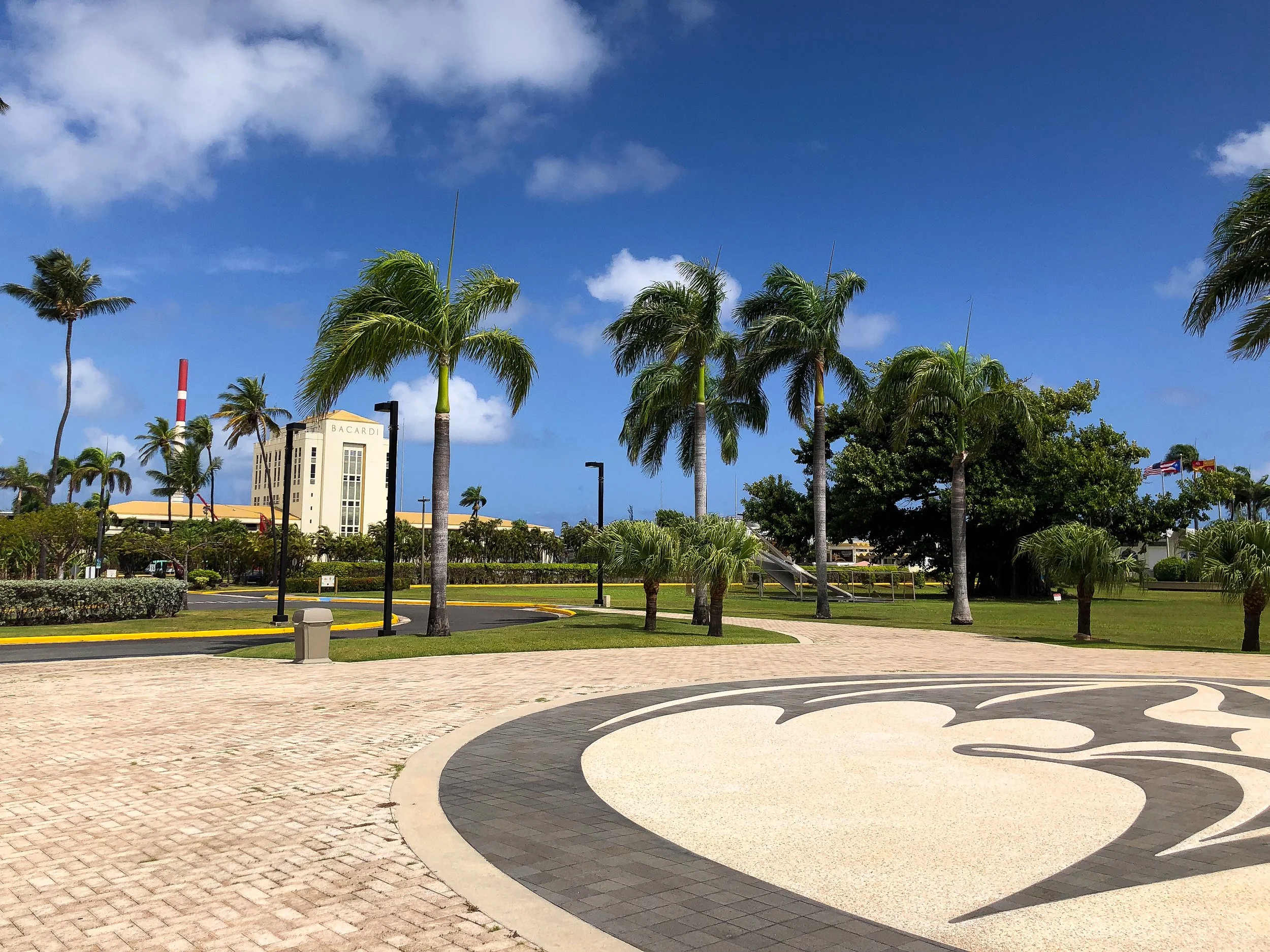 Bacardi_Factory_02.jpg