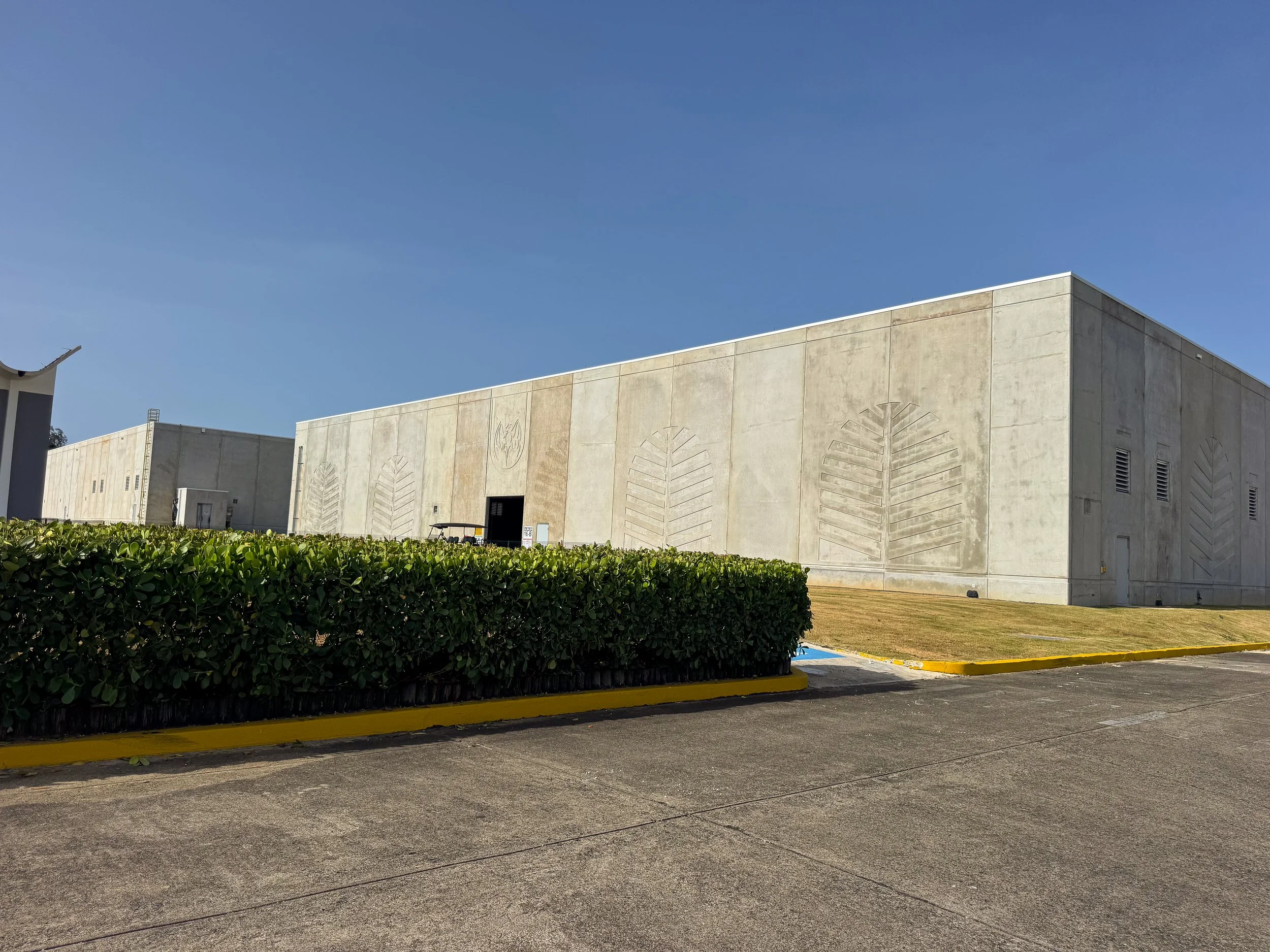 Bacardi_Factory_04.jpg