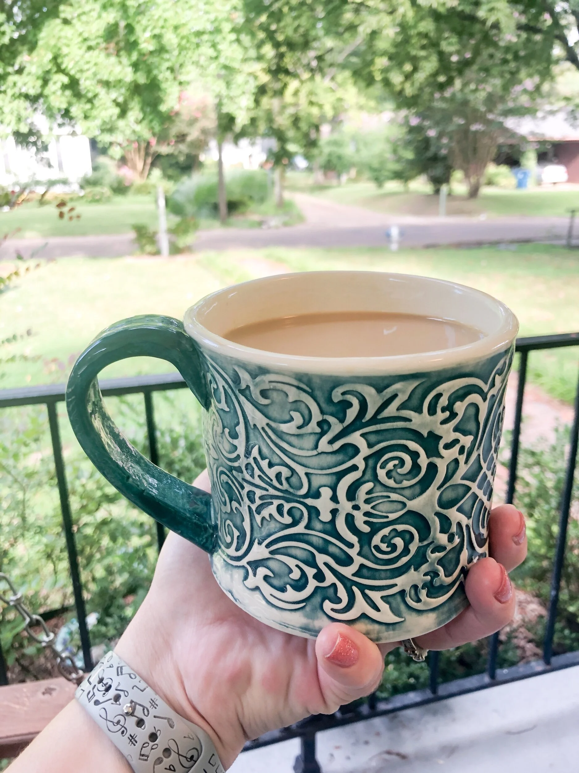 7C23B15B-82E1-4FF4-B0FC-3B41BA743856