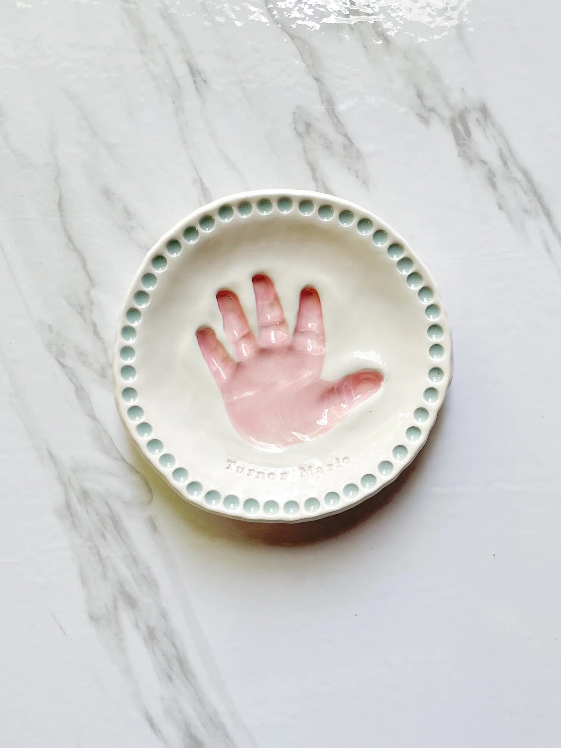 CE17FEE4-8242-45BE-A434-EAC9A96B6AE6