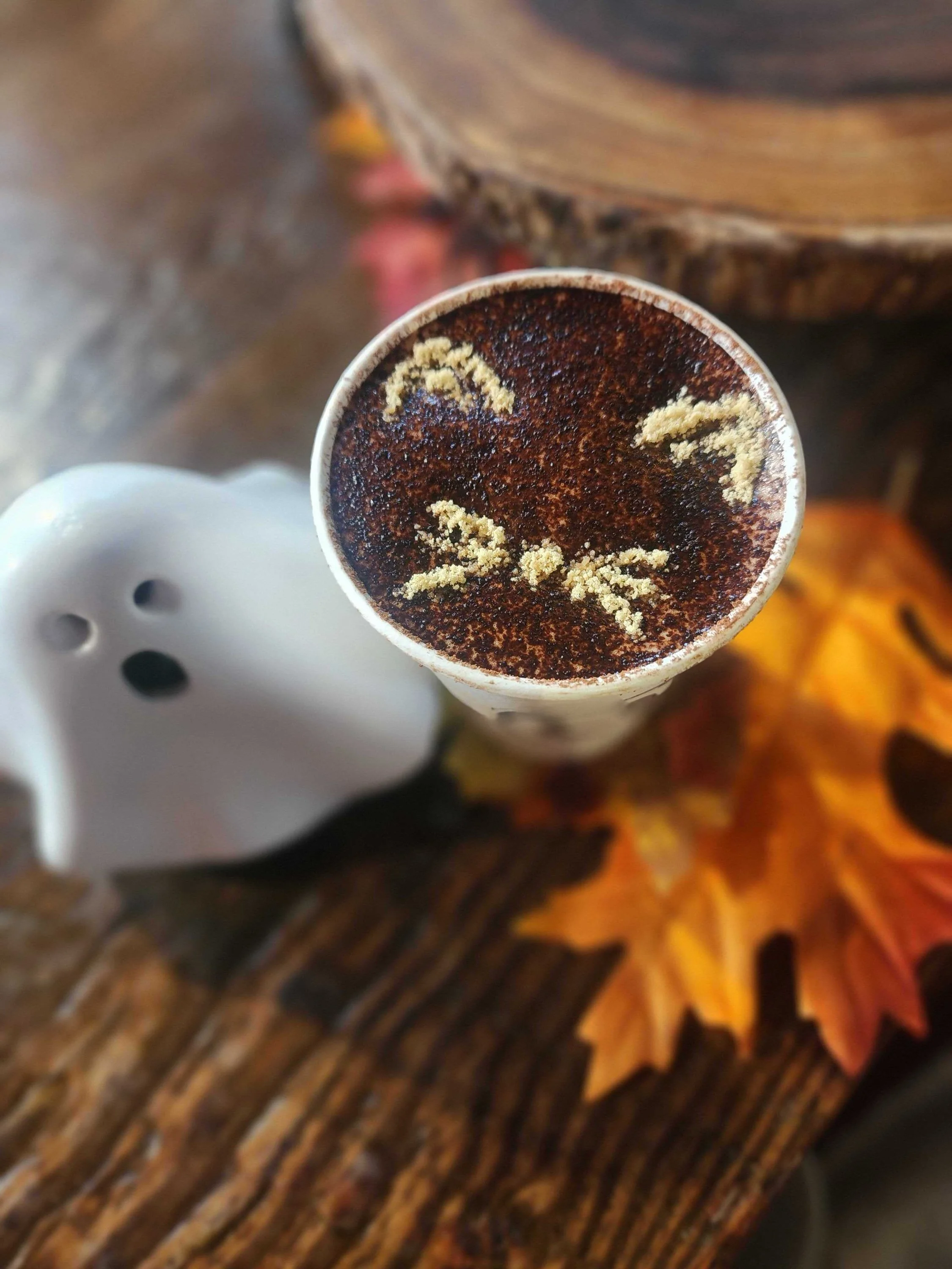 Welcome OctoPURR! 🐱🍂 We have some yummy treats to celebrate the season like our Campfire Cat Meowca and Purr&rsquo;umkin Spice Clawtte! ☕️ Swing by grab a seasonal drink and snuggle some kitties. 🐾 #seattlemeowtropolitan #catcafe #fallseason