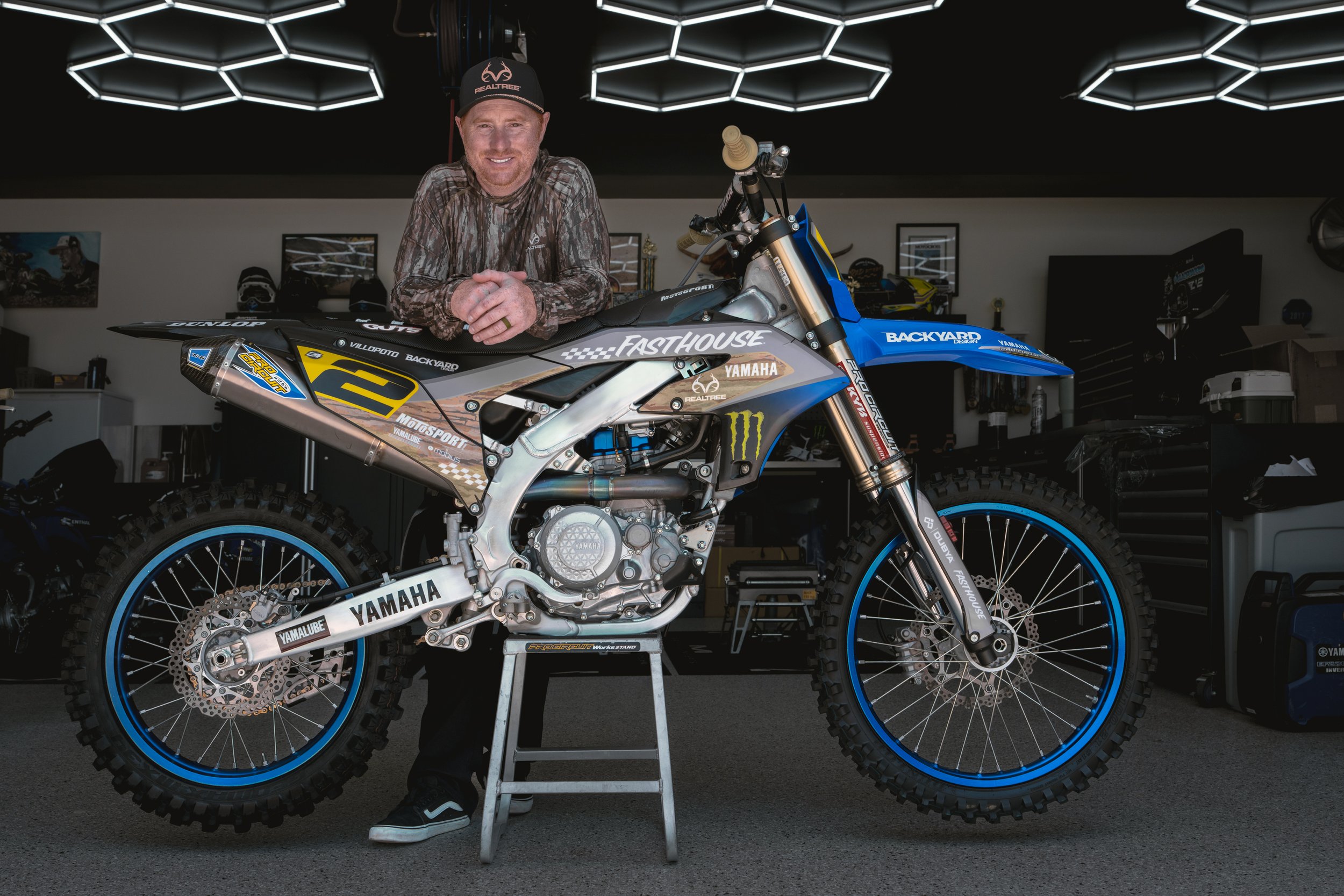 RYAN VILLOPOTO x REAL TREE