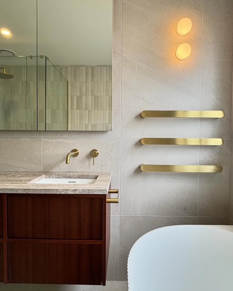 A very special project for us for our close friends @robsupremeplumbing_nz @violetsyg amazing design and fixture selections by the clients. @supremeplumbingnz @topendtilingnz @glass.systems @influxelectricalnz #roc #rocboys #rocbuild #bathroom #bathr