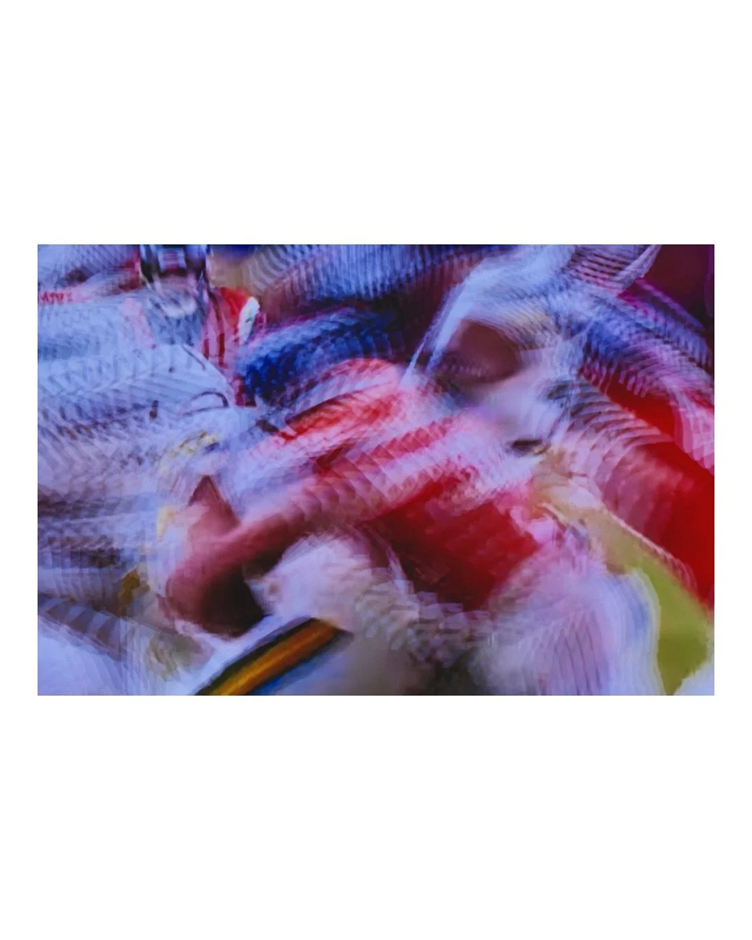 Sports photography, living room edition. Capturing the motion of the game straight from the screen

Big win for the @broncos over the @packers today 💪 That Orange (C)Rush defense came through again. Bo and the offense got it done. Looking like real 