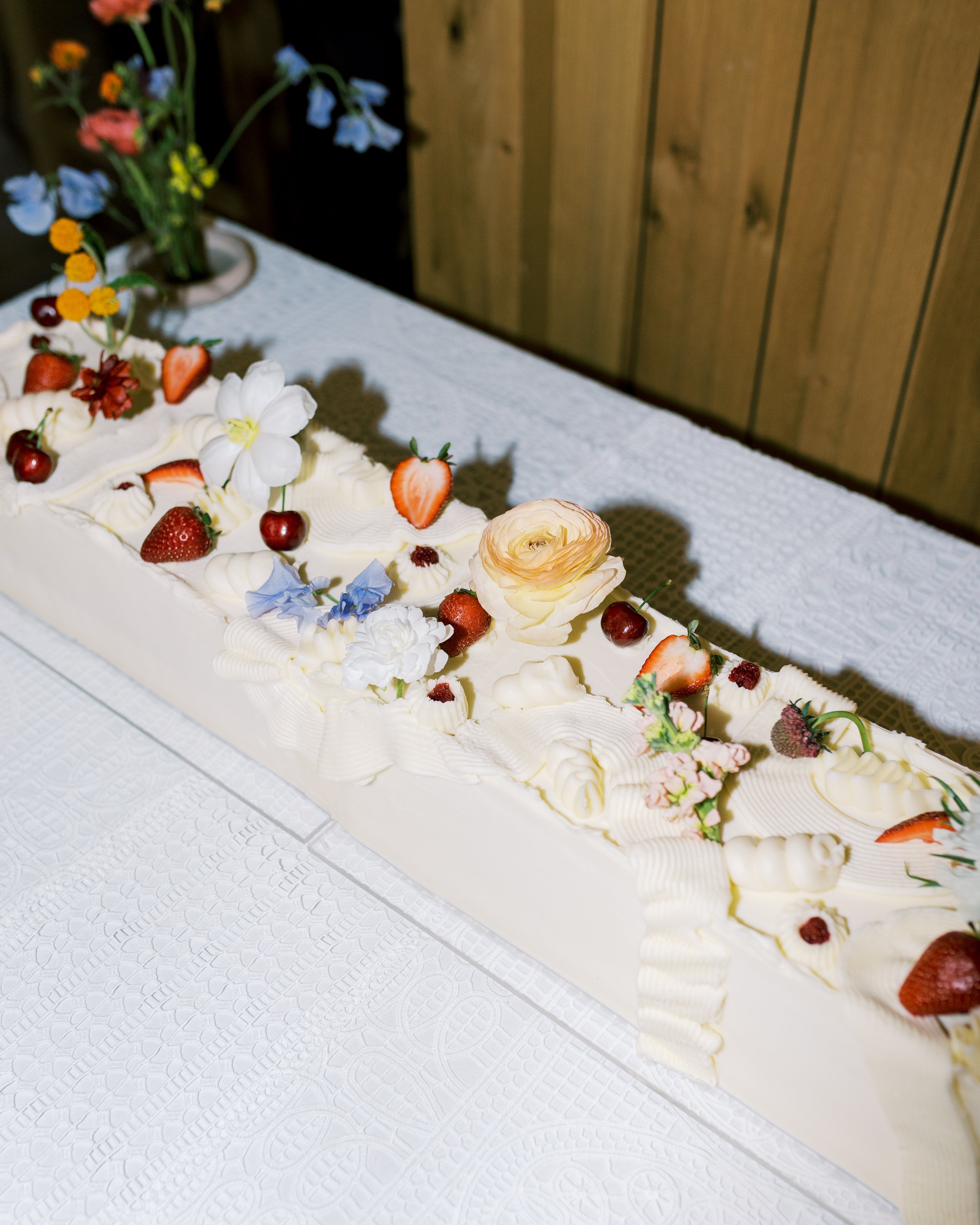 Snowpine Lodge Long sheet cake