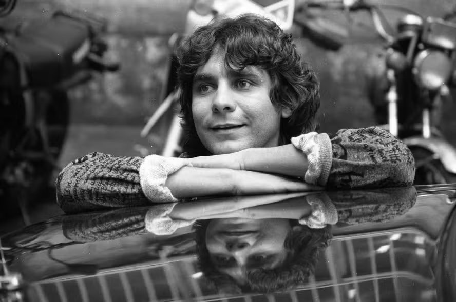 80093894-rio-de-janeiro-rj-15-06-1988-cantor-e-compositor-lo-borges-que-foi-integrante-do-clube.jpg