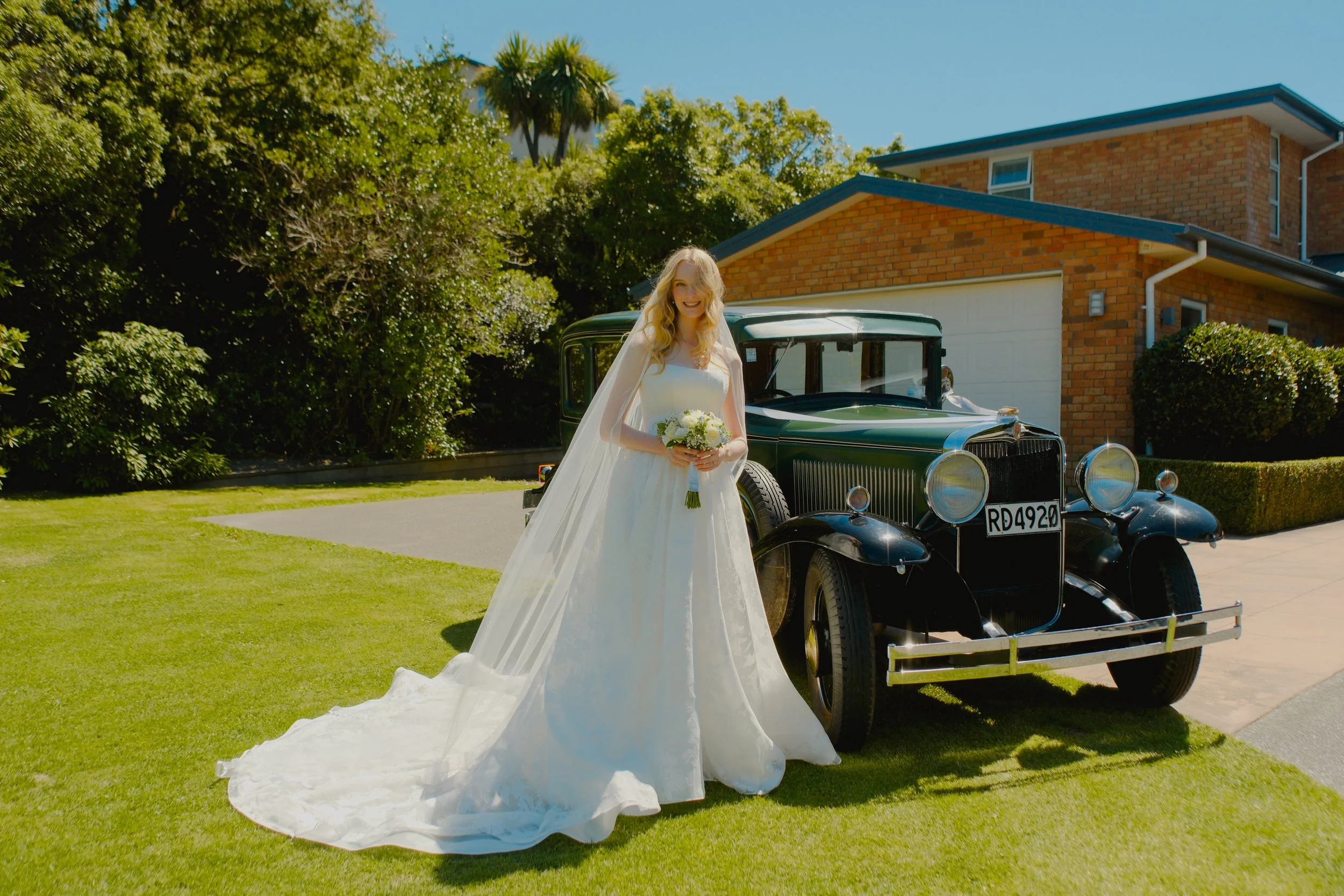 M+I Zintl Wedding Previews-30.jpg