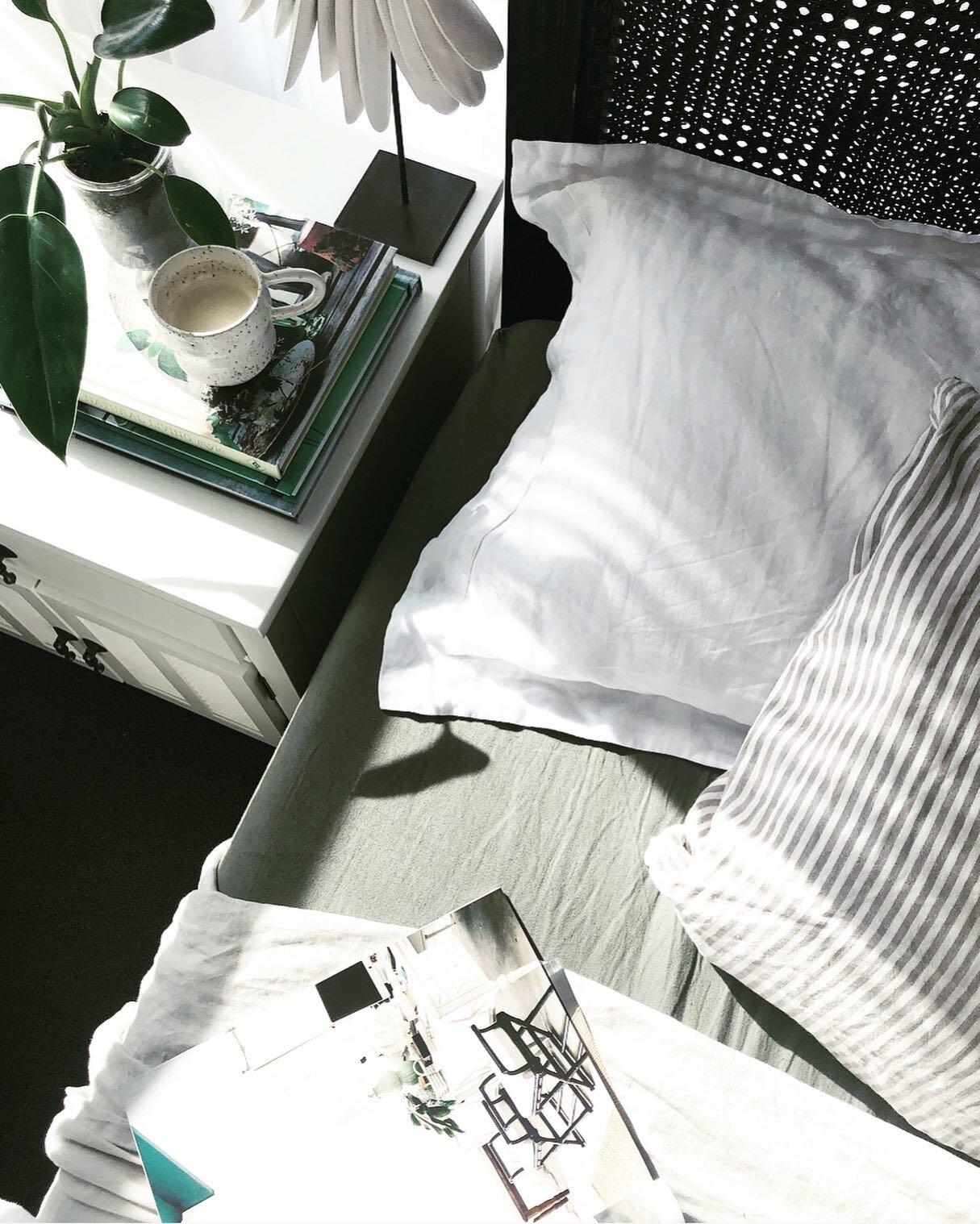 Give me all the linen. 

Finding it tricky to choose which bed linen to buy with so many beautiful brands out there? We really are spoilt for choice!

Here&rsquo;s a tip (or three)...
Colour selection and variety// I love a brand where I can buy my i