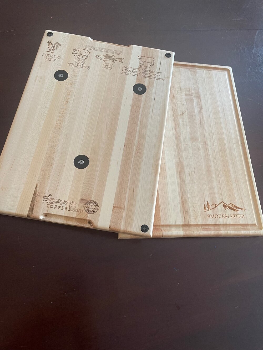 Universal — Pellet grill cutting boards with magnets