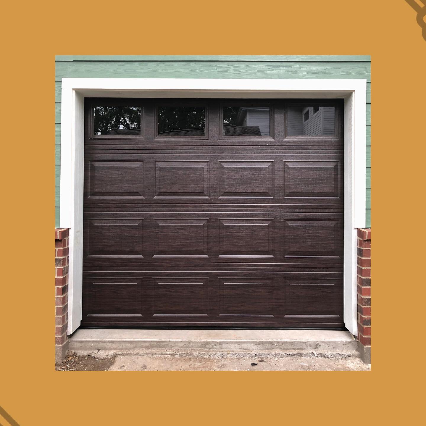 We recently installed these new special order wood tone garage doors in the heights area!
Want to give your house a new look? Give us a call today! 
#garage #garagedoor #garagedoorcompany #garagedoorinstallation #garageopener #garagedoorsofinstagram 