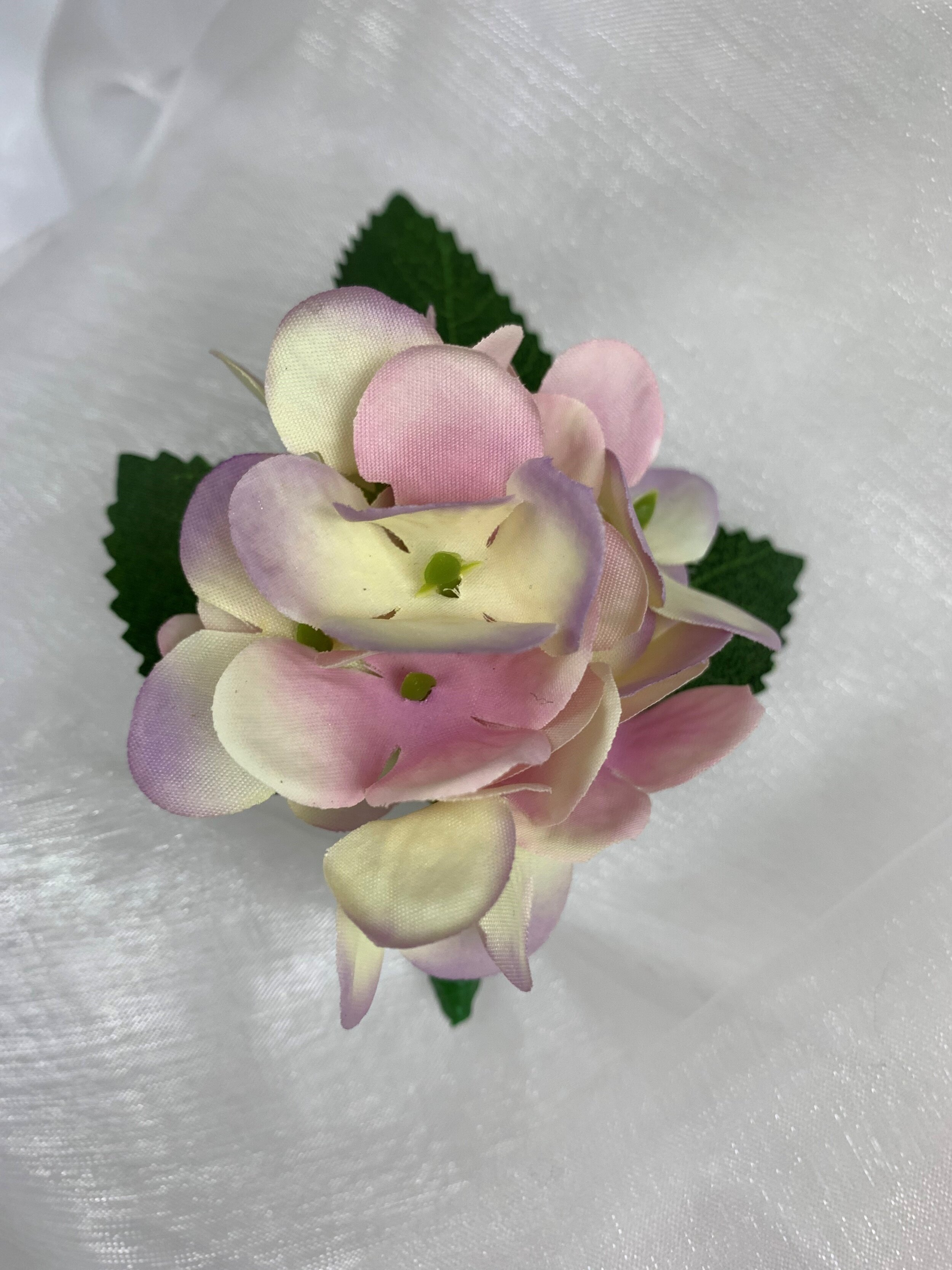 Hydrangea Buttonhole 3.jpg