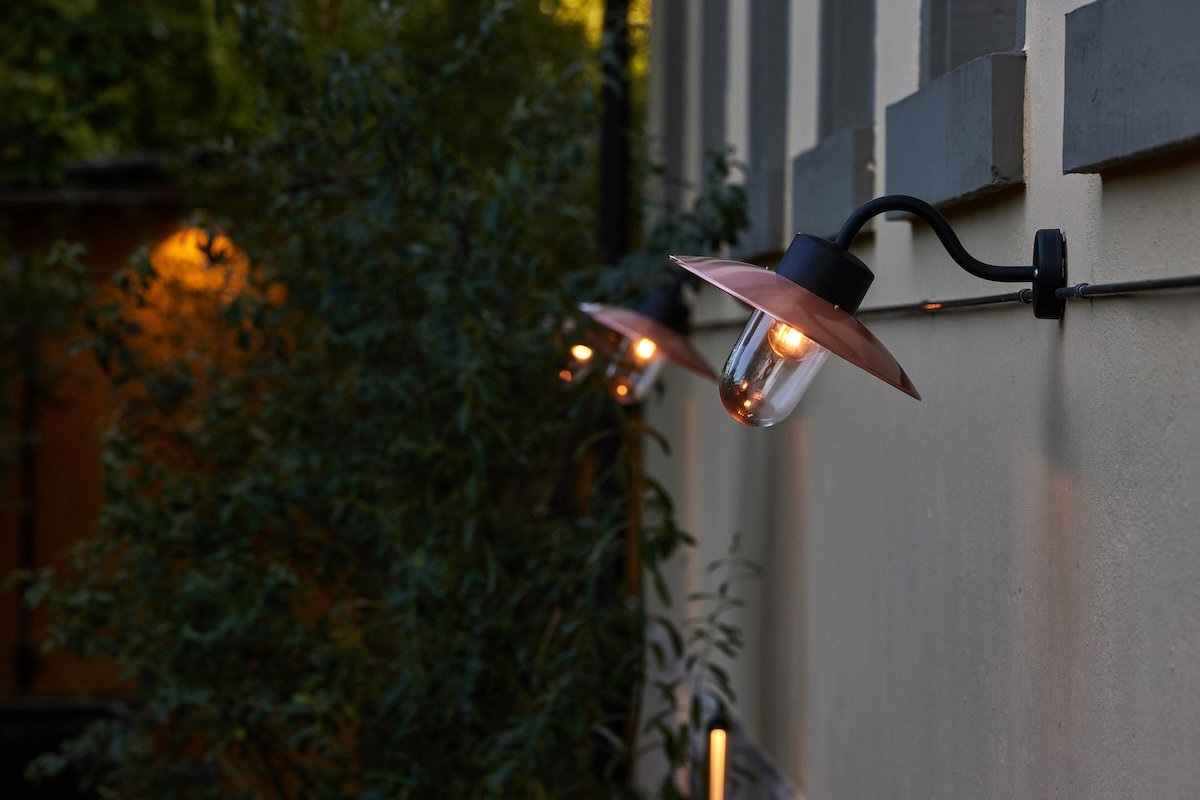 Roger Pradier, Belcour, messing schwarz, LiLoGarten