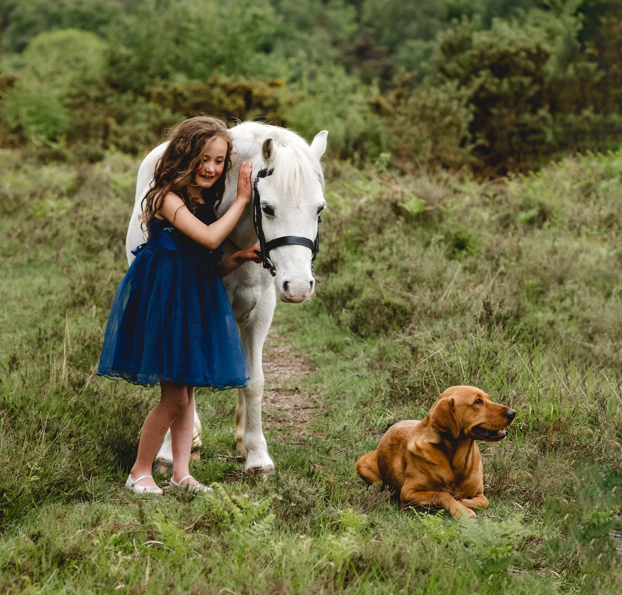 natural pony portrait photography for children