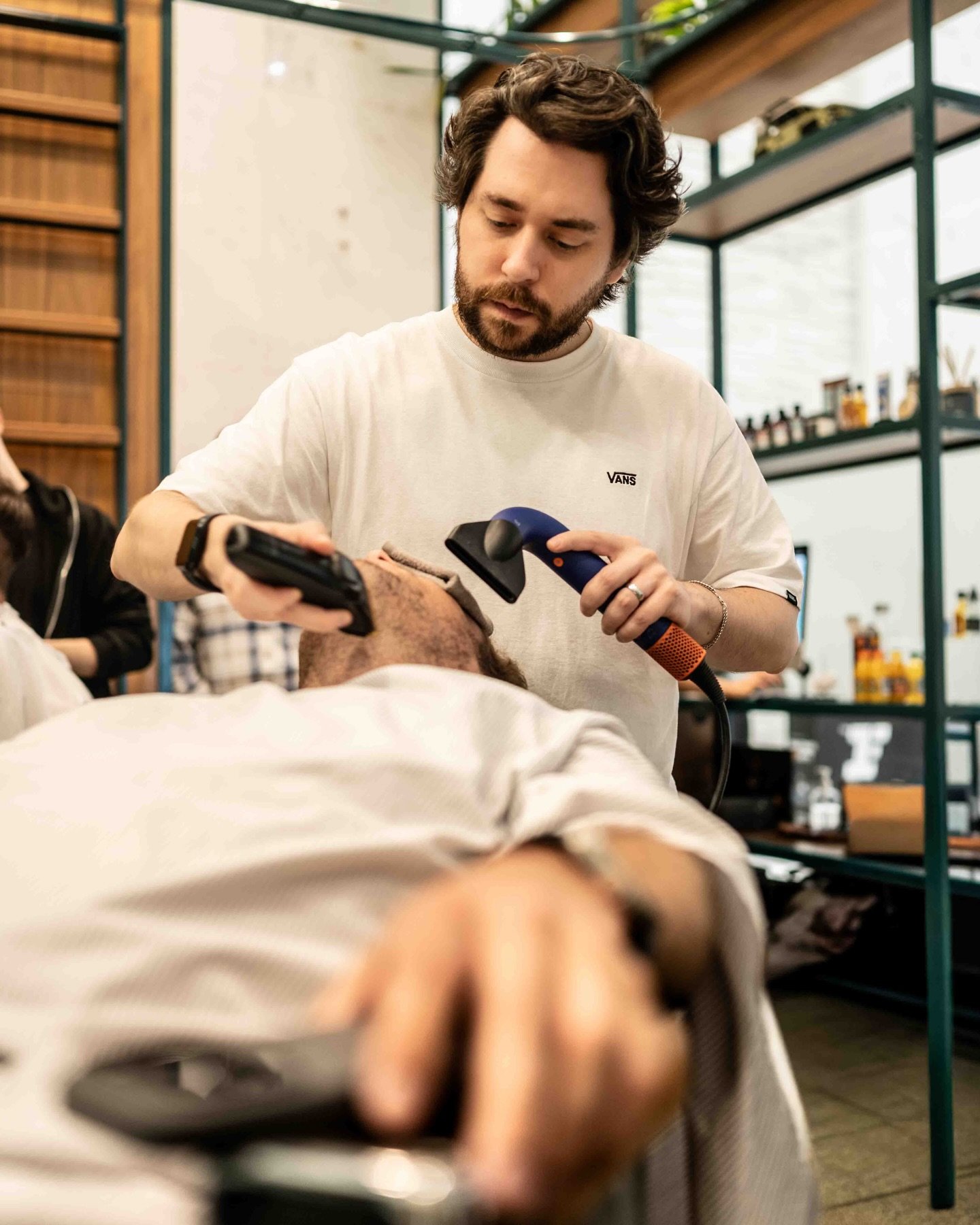 Nikita&rsquo;s been in the game for years, and it shows in the way he handles every cut with calm focus and real attention. If you want your next haircut done the way you want it, book your seat with him. 💈

#BoBarbershop #DubaiBarber #MensHaircut #