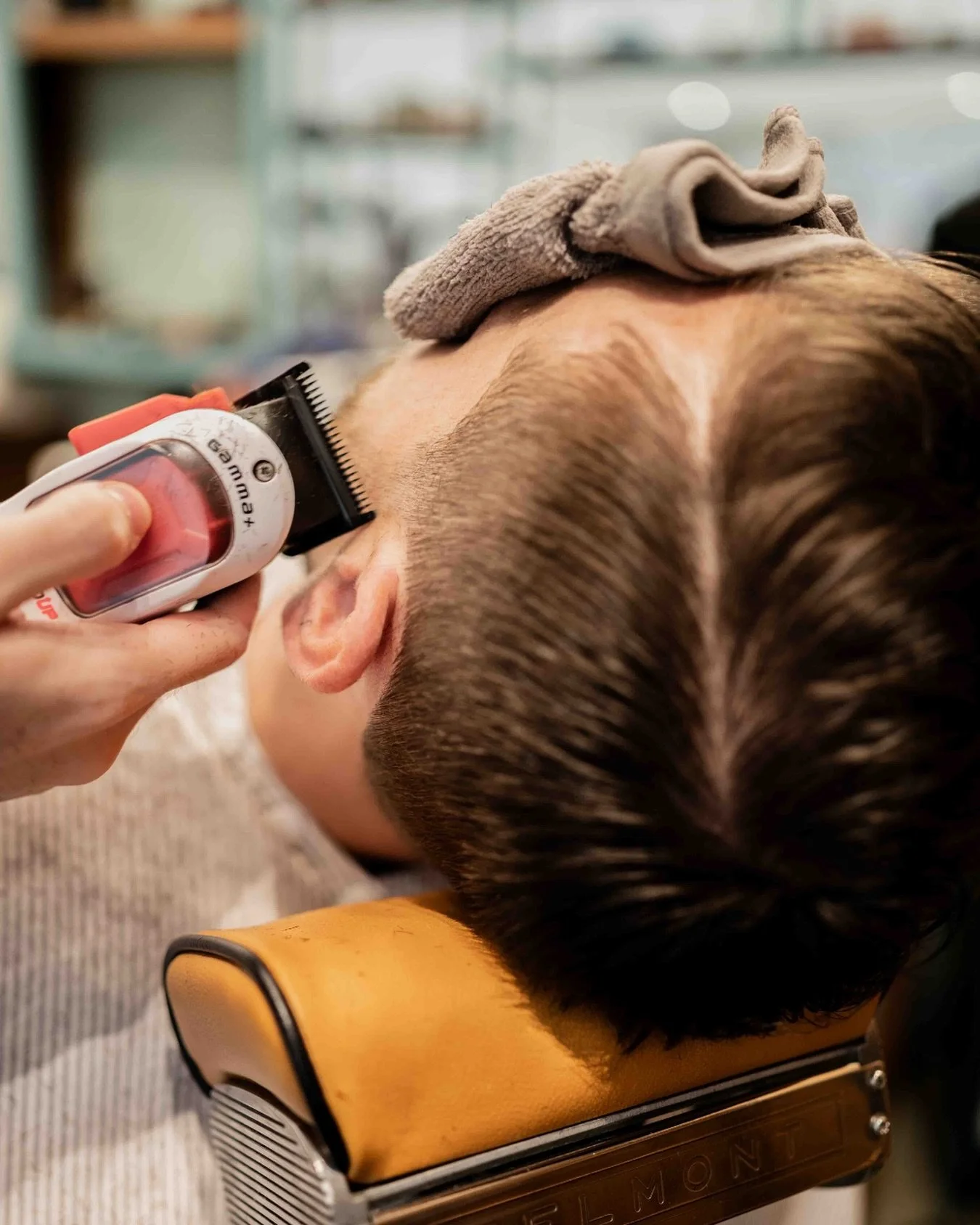 It&rsquo;s the small, precise moments like this that shape the whole cut and make it all come together nicely at the end. 💈✂️

#BoBarbershop #DubaiBarber #MensHaircut #MensGrooming #BusinessBay