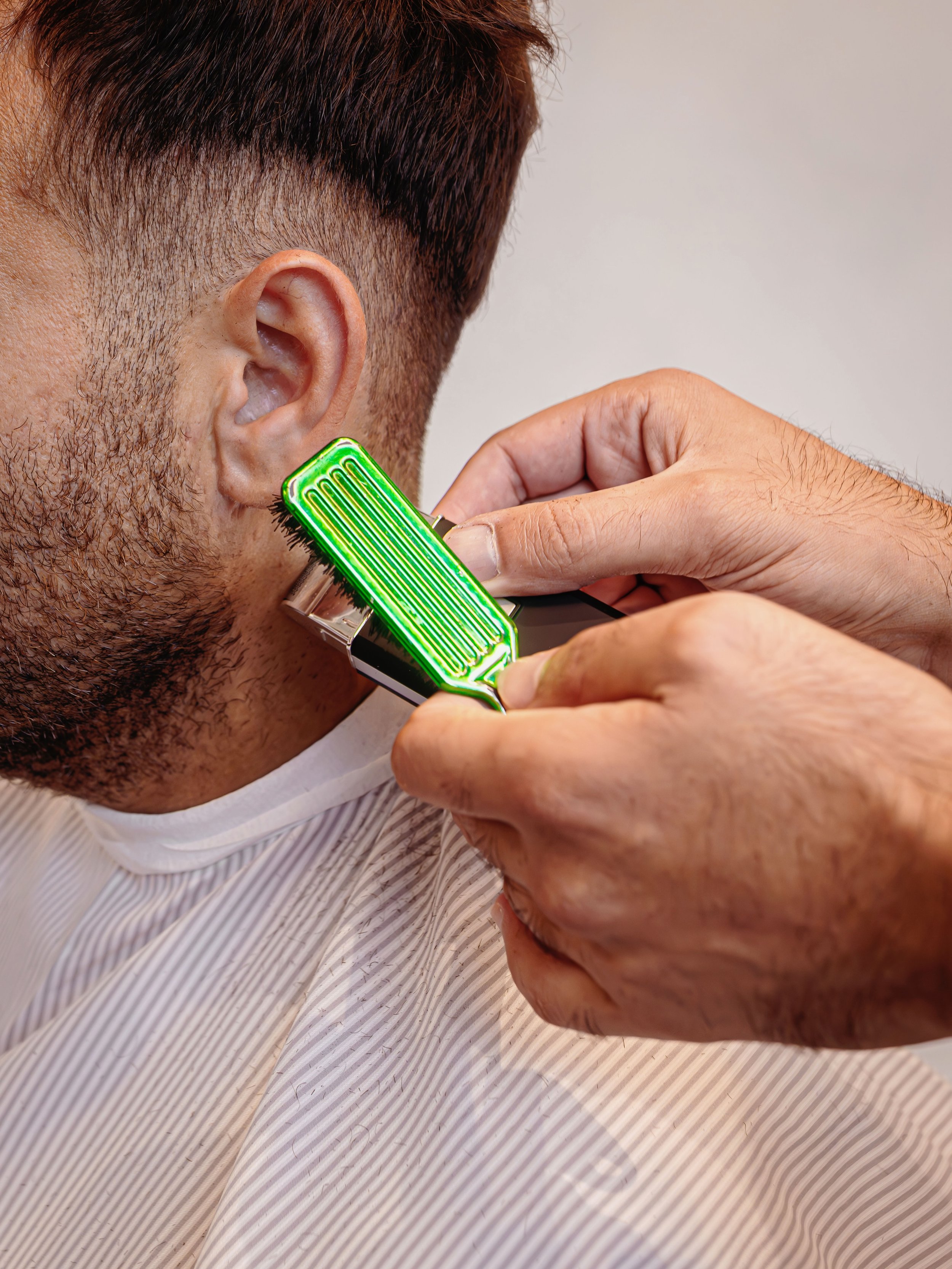The result is the fast forward..

We prefer the scene. 
Book your in-between. Link in bio.

#dubaibarbershop #traditionalbarbering #oldschoolbarbering