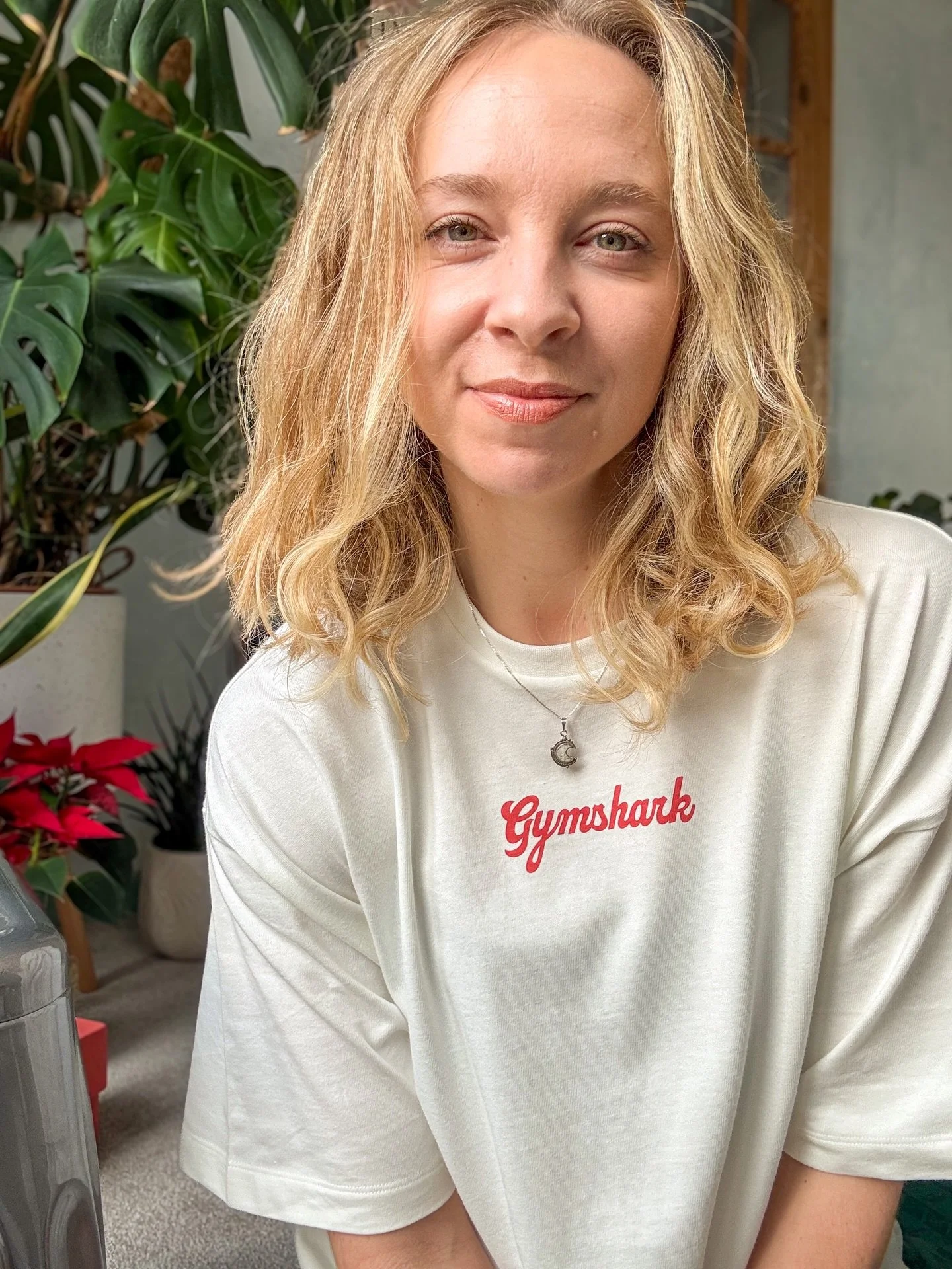 Me 🤝🏻 New @gymsharkwomen collection.  Discount code JESSP10 💰

I finally got my hands on the new puffer jacket and eeeee it&rsquo;s so cosy and warm but super light to wear too! I haven&rsquo;t had a chance to review everything on my YT as I&rsquo