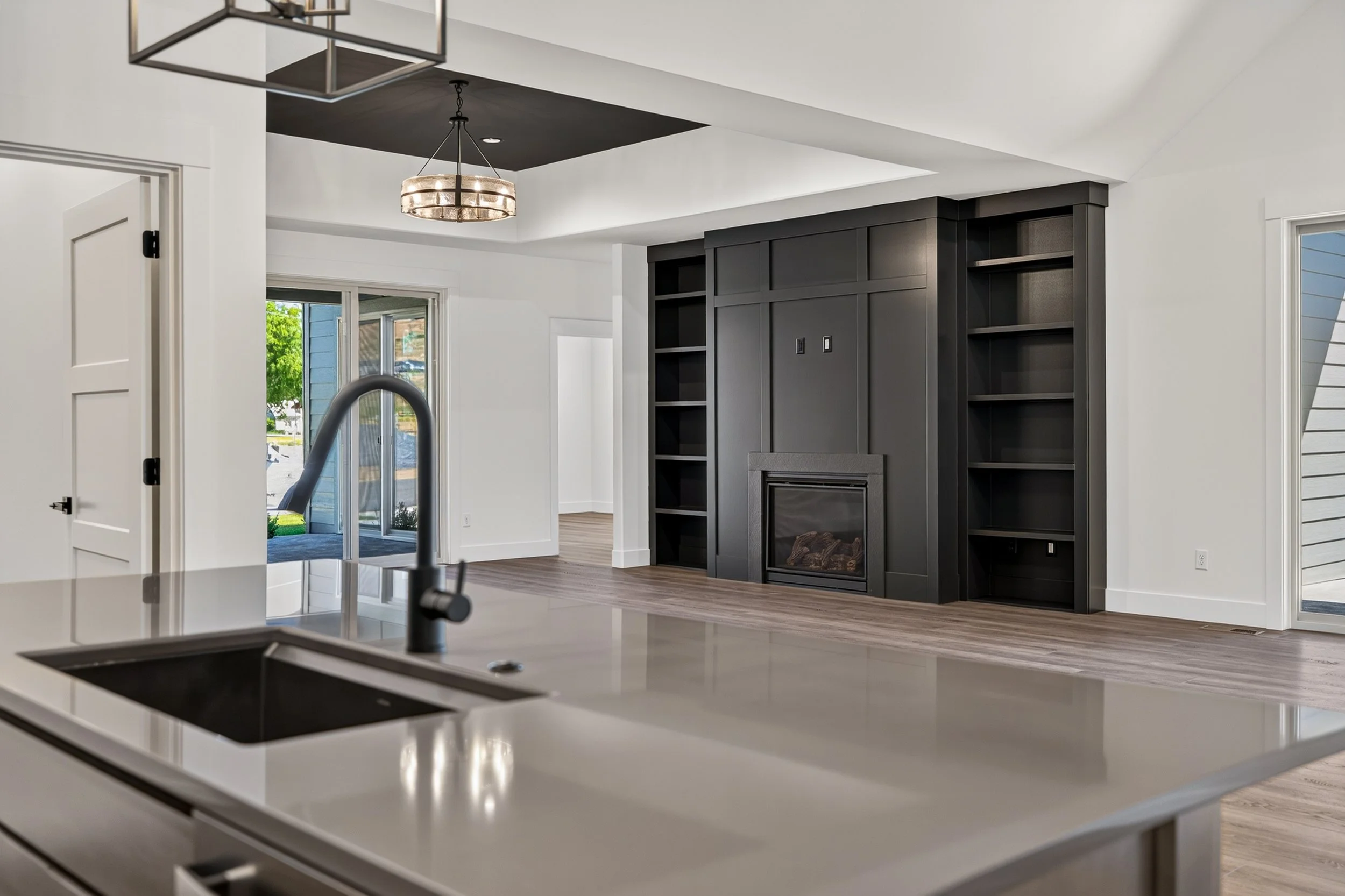 918_Racine_Springs_Dr_MLS-17.jpg