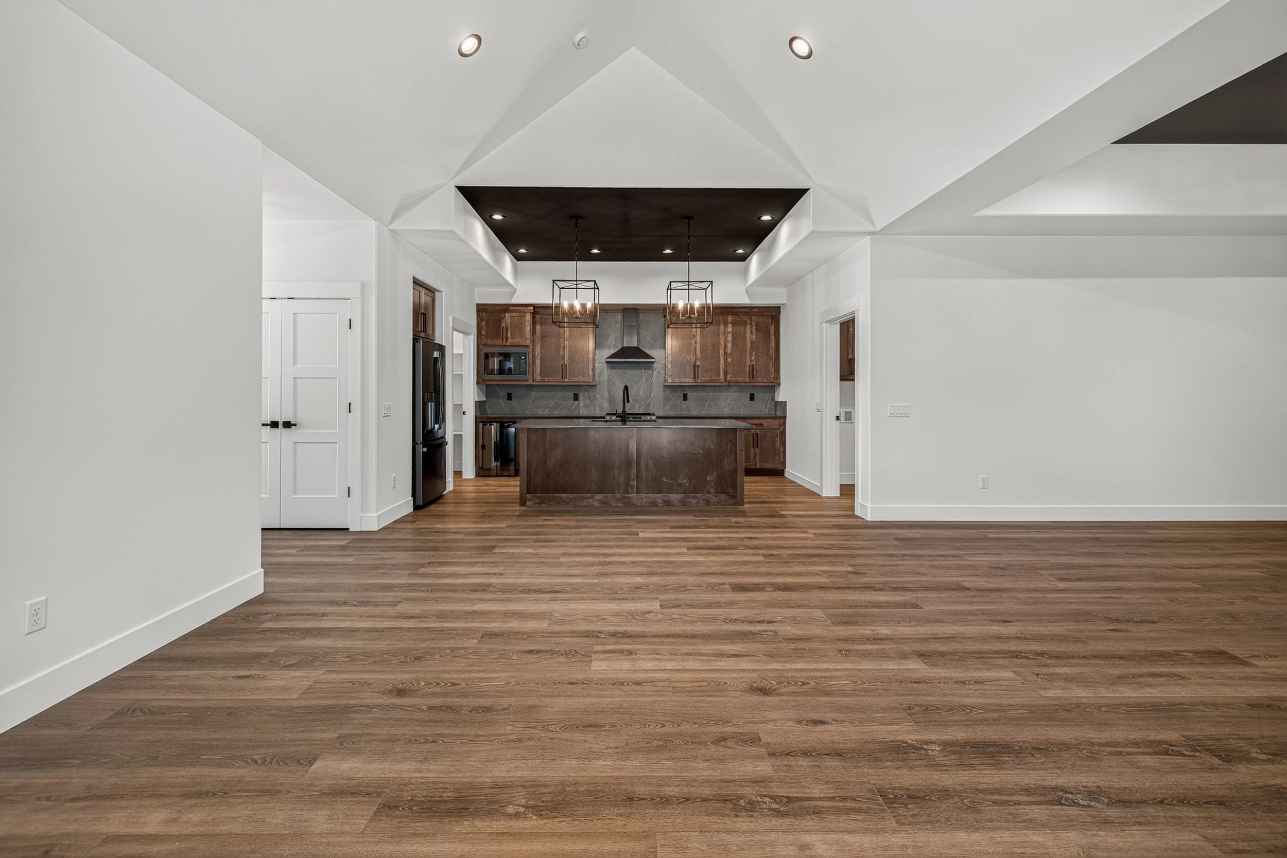 918_Racine_Springs_Dr_MLS-10.jpg