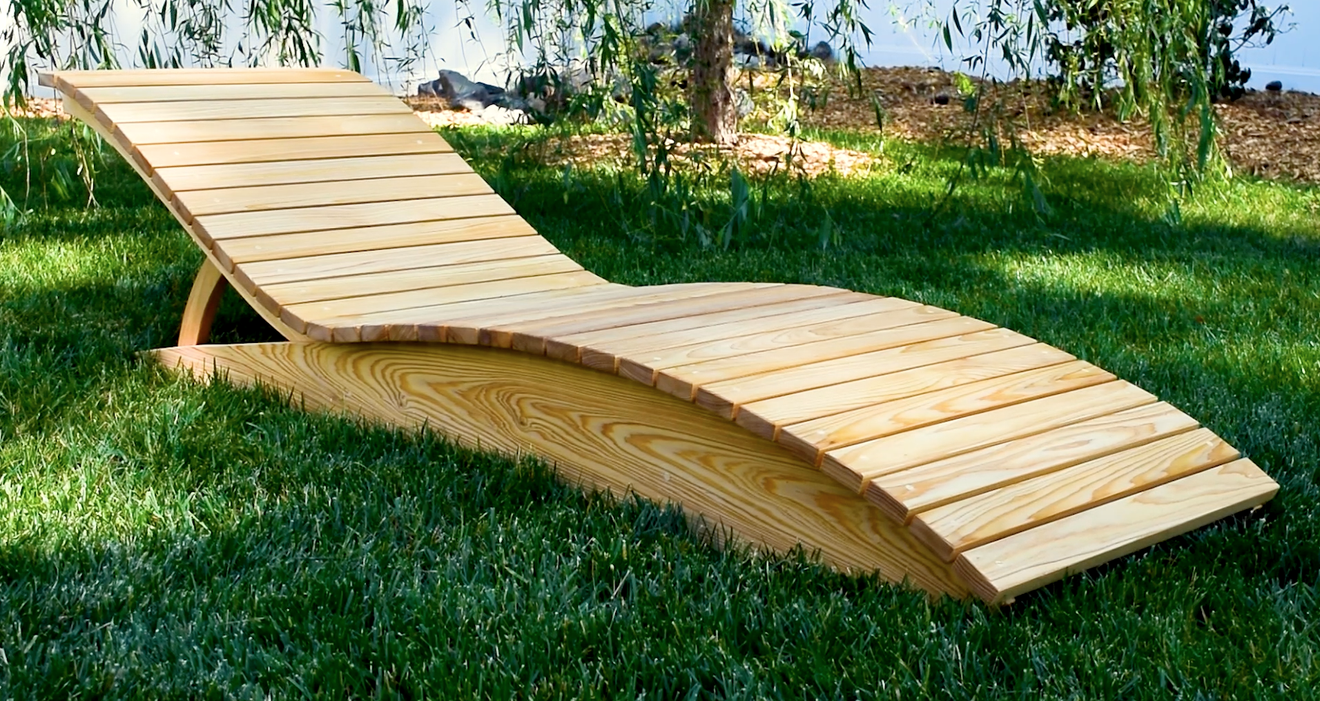 Pool Lounge Chairs How To Build A Wooden Chaise Lounge Patio
