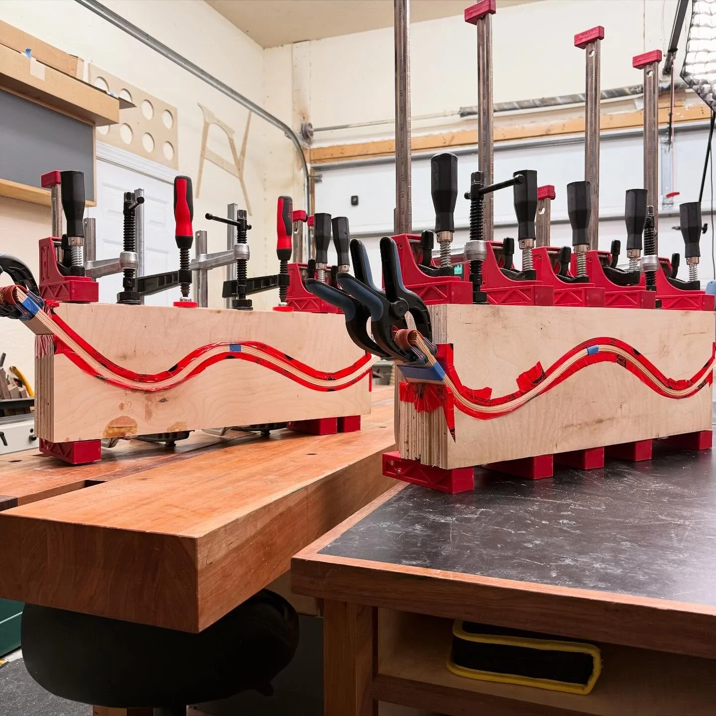 I know it&rsquo;s been a minute&hellip; But trying to get bent out of shape about it. 😉

#bentlamination #woodshoplife #beenawhile