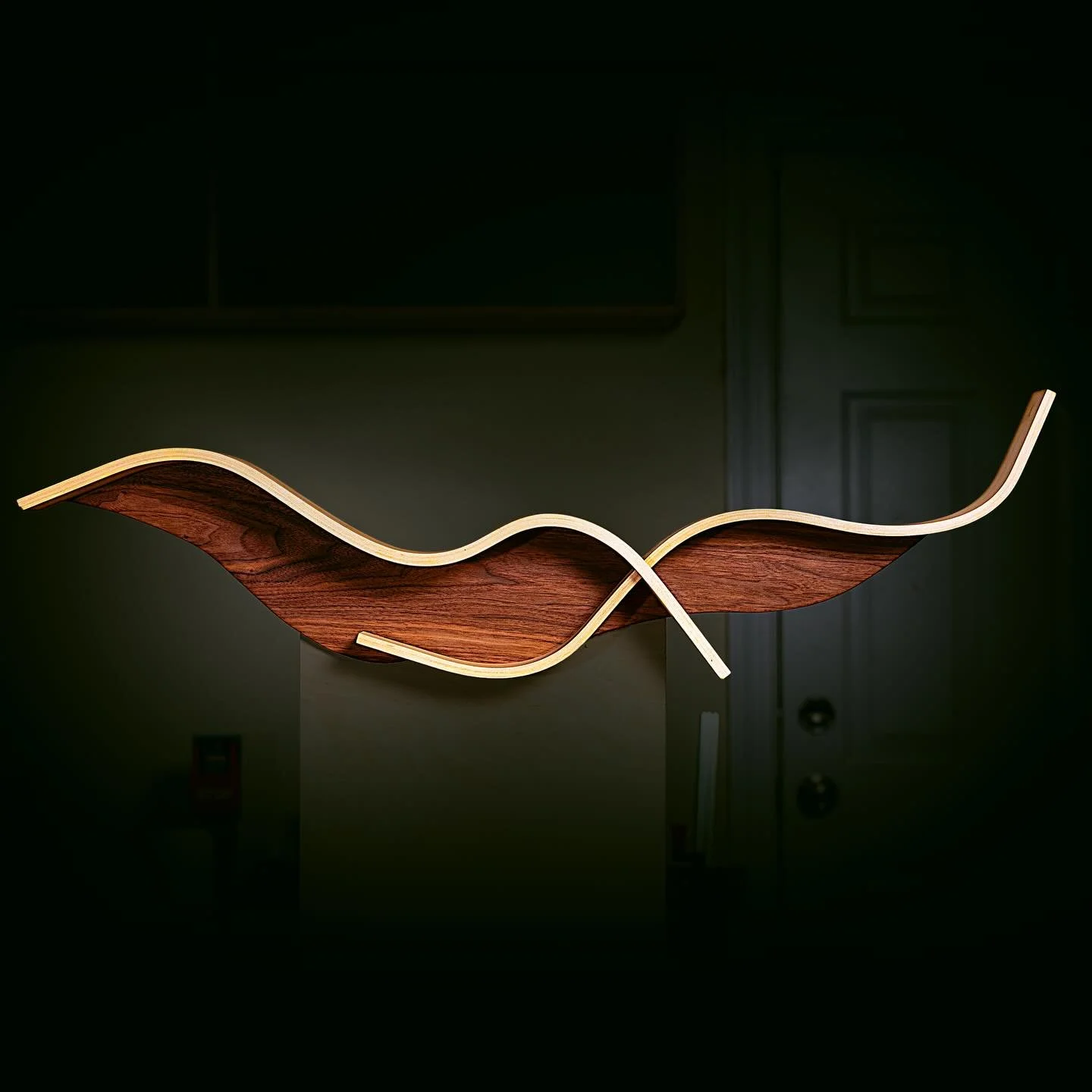 Link in bio. New build is LIVE.
Here are a few more shots from my steam bent art build. This one almost broke me, not gonna lie. If you want to watch me wrestle wood, question my life choices, and somehow still end up with a finished piece, head over