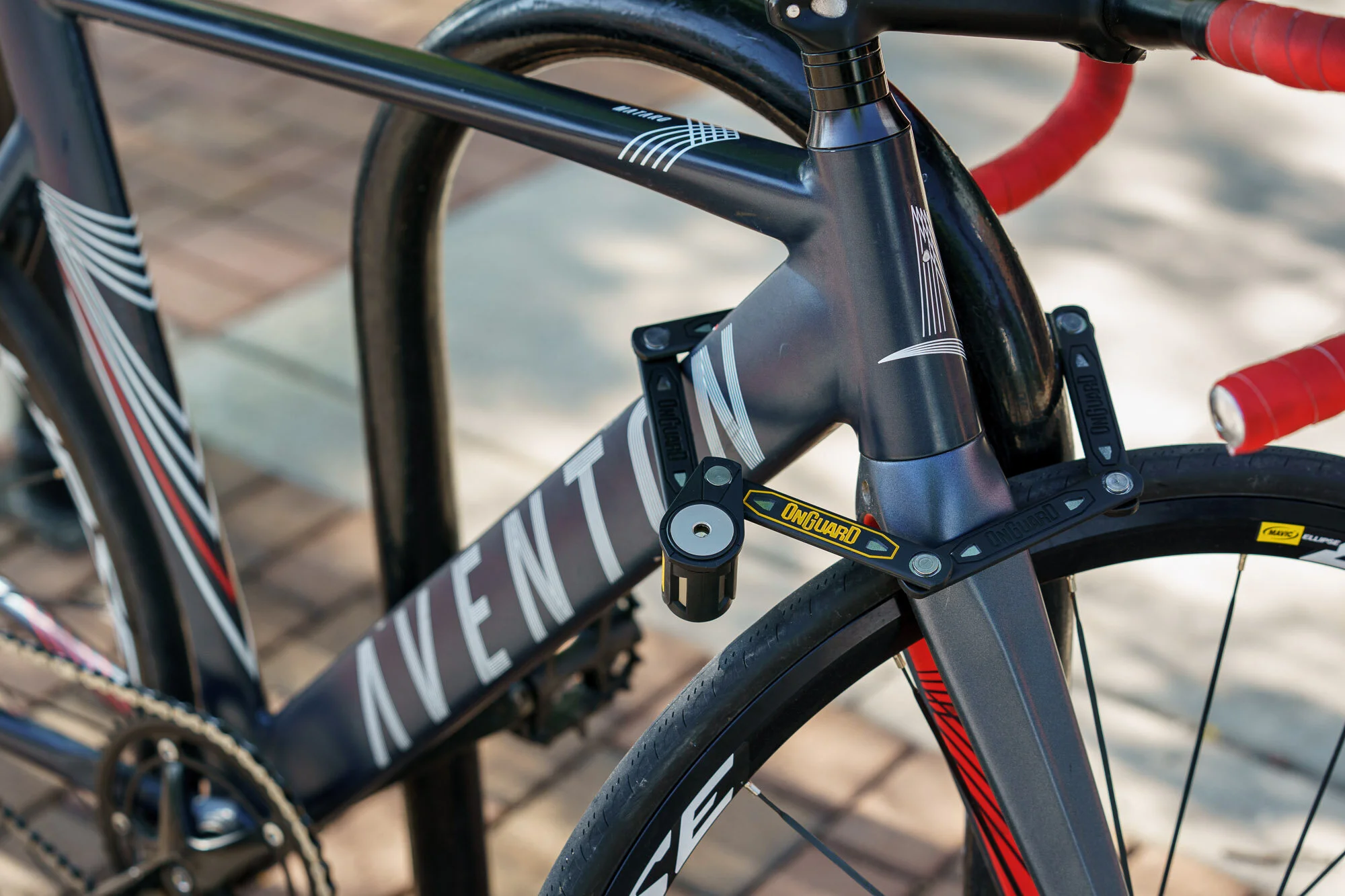 Folding locks — OnGuard